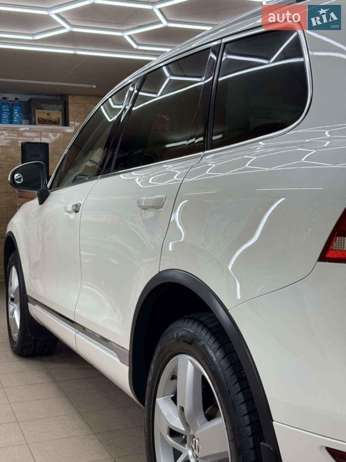 Volkswagen Touareg 2011 VIN WVGFK9BP4CD001020 фото оголошення 3 з 41