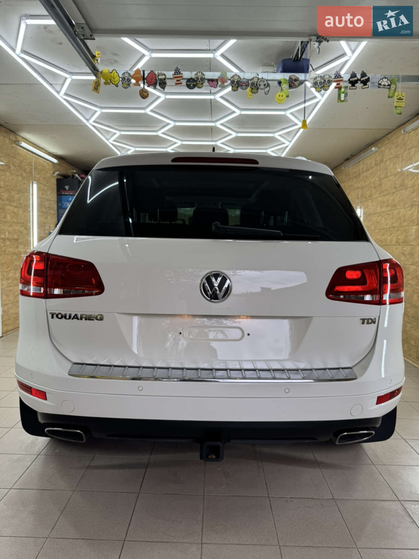 Volkswagen Touareg 2011 VIN WVGFK9BP4CD001020 фото оголошення 7 з 41