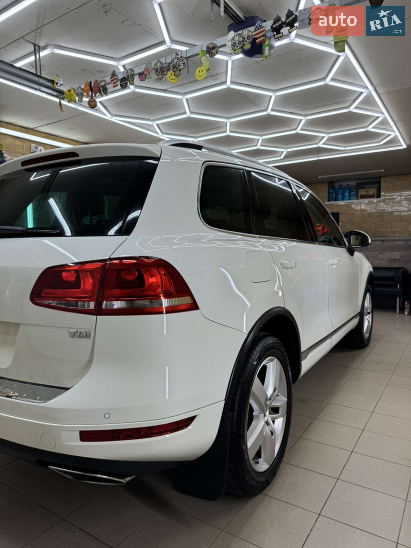Volkswagen Touareg 2011 VIN WVGFK9BP4CD001020 фото оголошення 9 з 41
