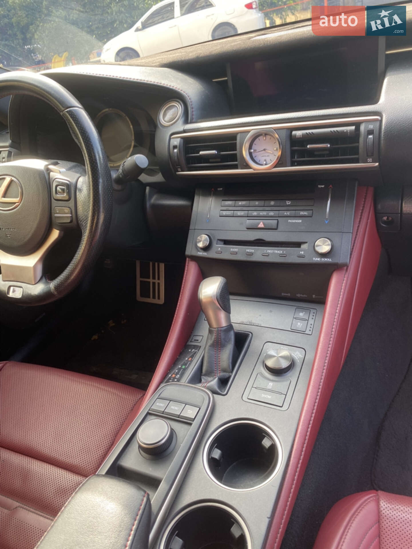 Lexus RC 2016 VIN JTHHA5BC3G5003054 фото оголошення 25 з 27