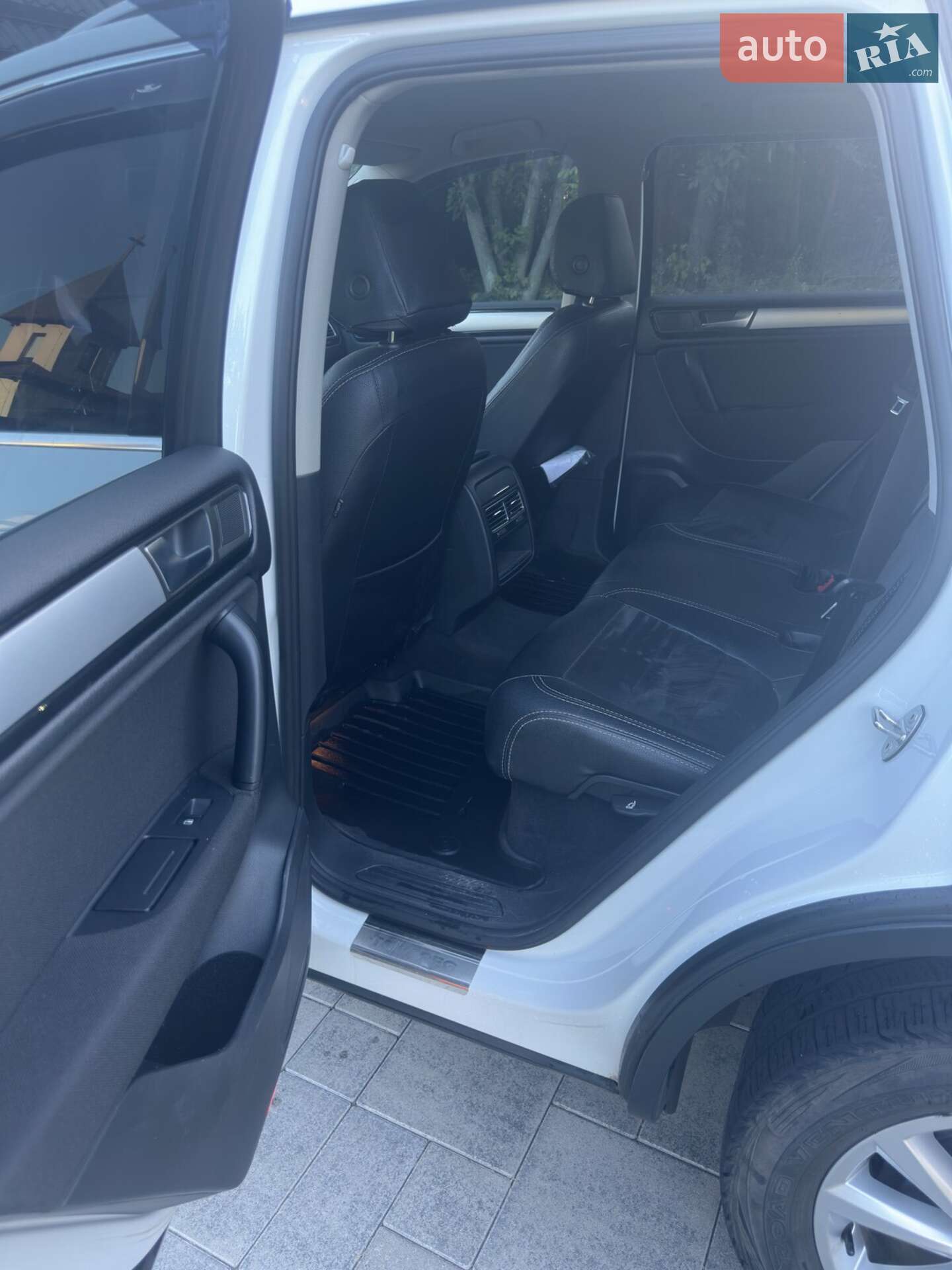 Volkswagen Touareg 2012 VIN WVGZZZ7PZCD056328 фото оголошення 13 з 15