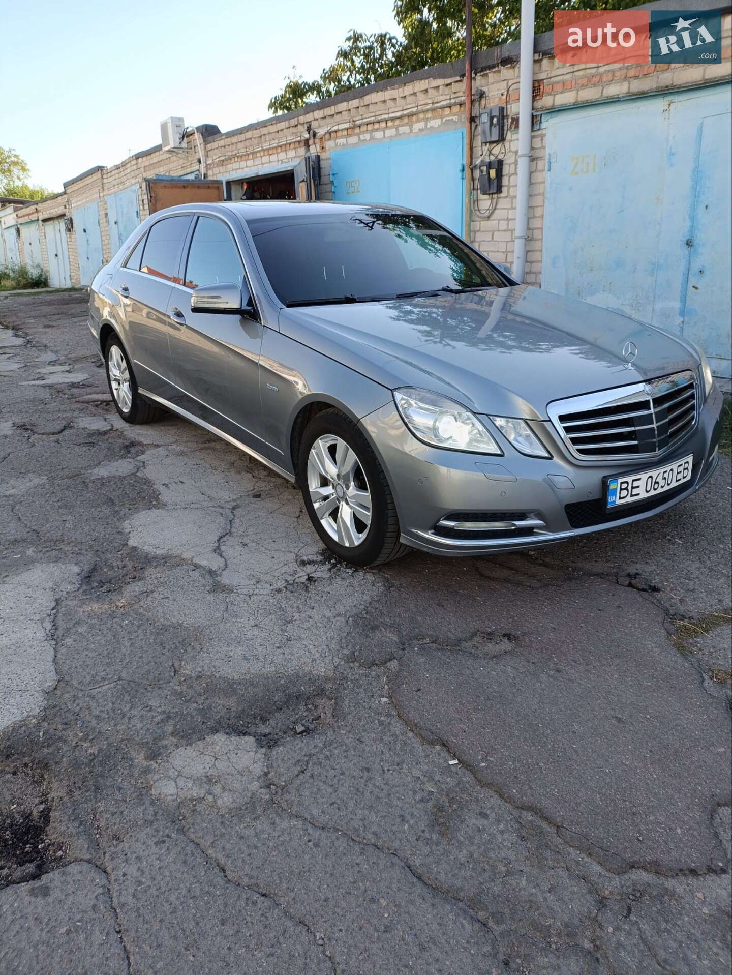 Mercedes-Benz E-Class 2011 VIN WDD2120021A427511 фото оголошення 6 з 29