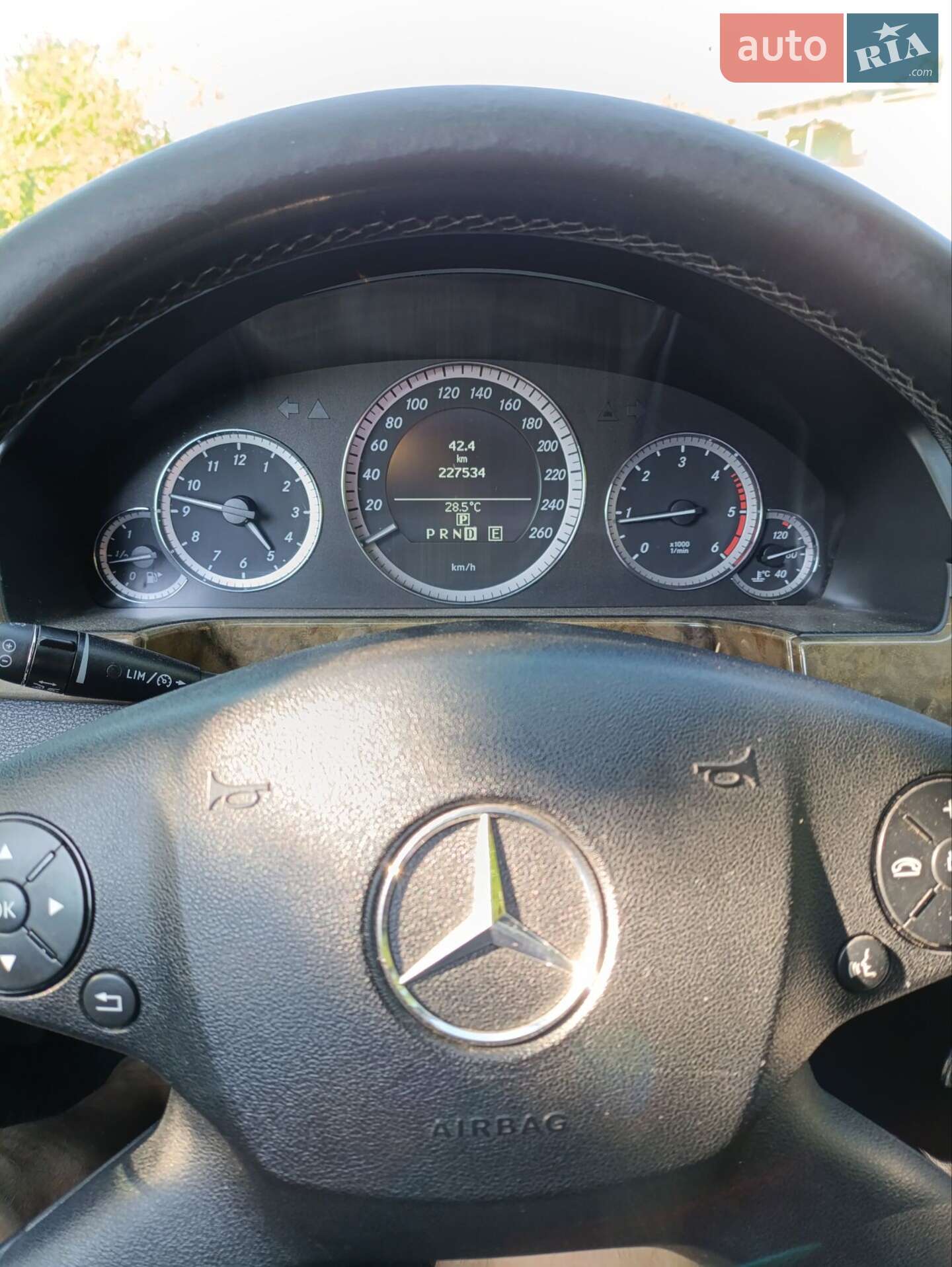 Mercedes-Benz E-Class 2011 VIN WDD2120021A427511 фото оголошення 14 з 29