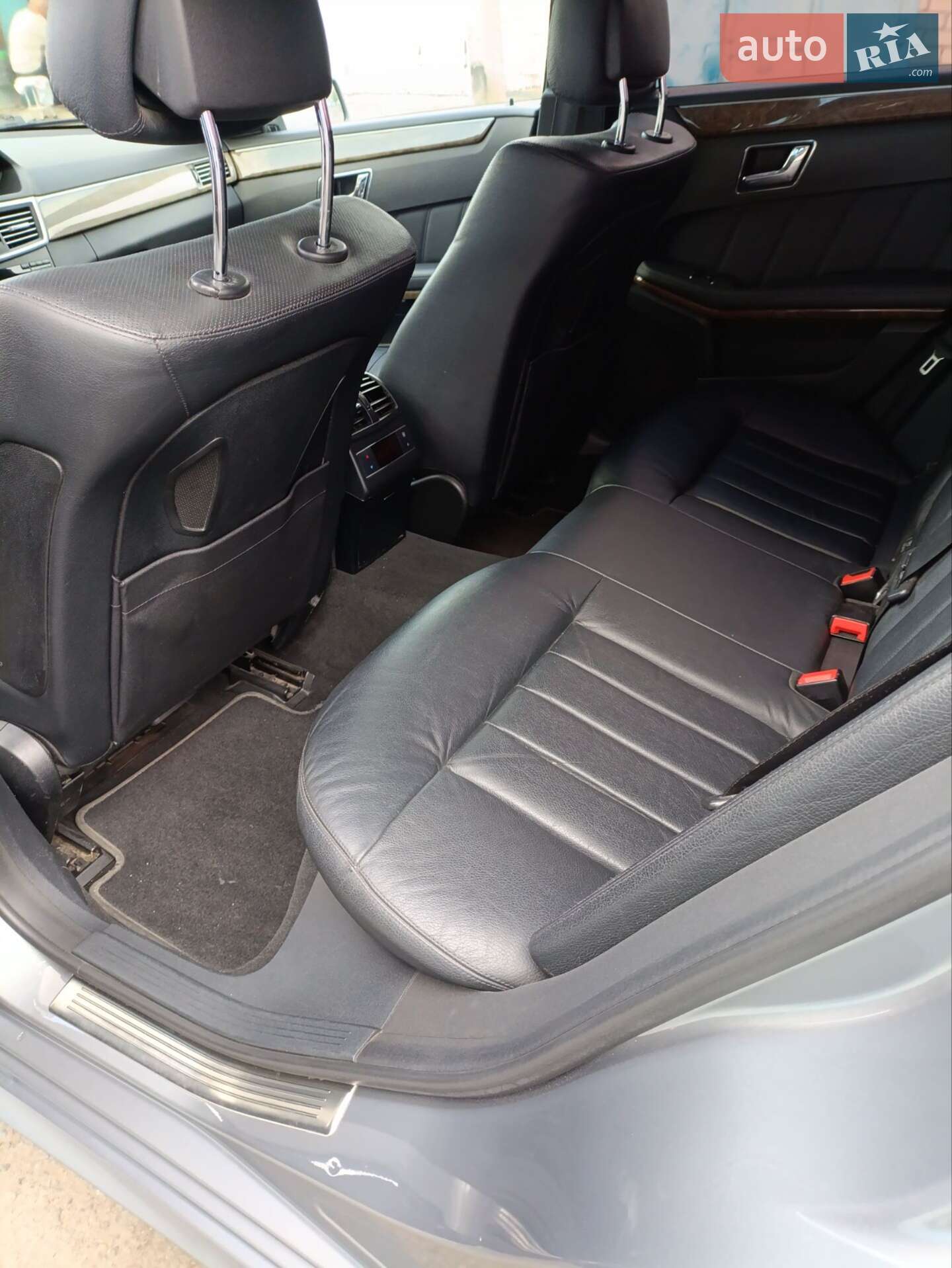 Mercedes-Benz E-Class 2011 VIN WDD2120021A427511 фото оголошення 23 з 29