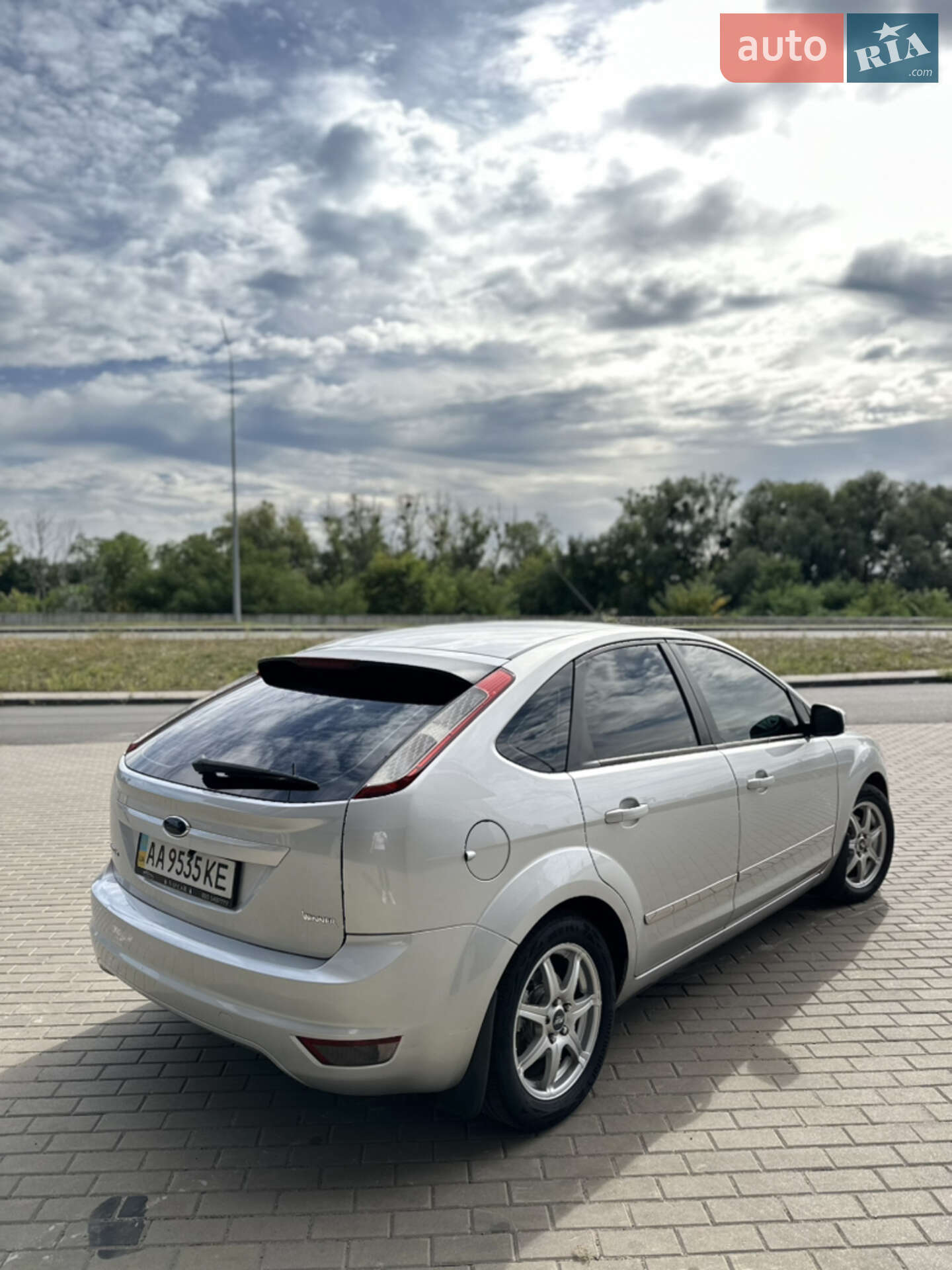 Ford Focus 2010 VIN WF0PXXGCDPAB16512 фото оголошення 4 з 20
