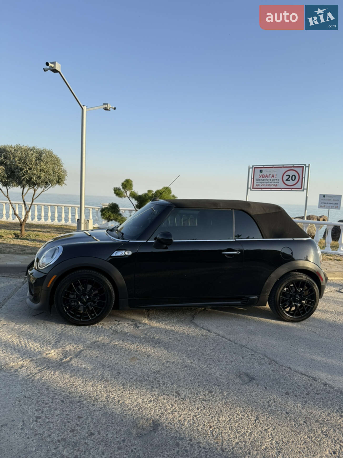 Mini Convertible 2015 VIN WMWZP3C50F2A91604 фото оголошення 6 з 22