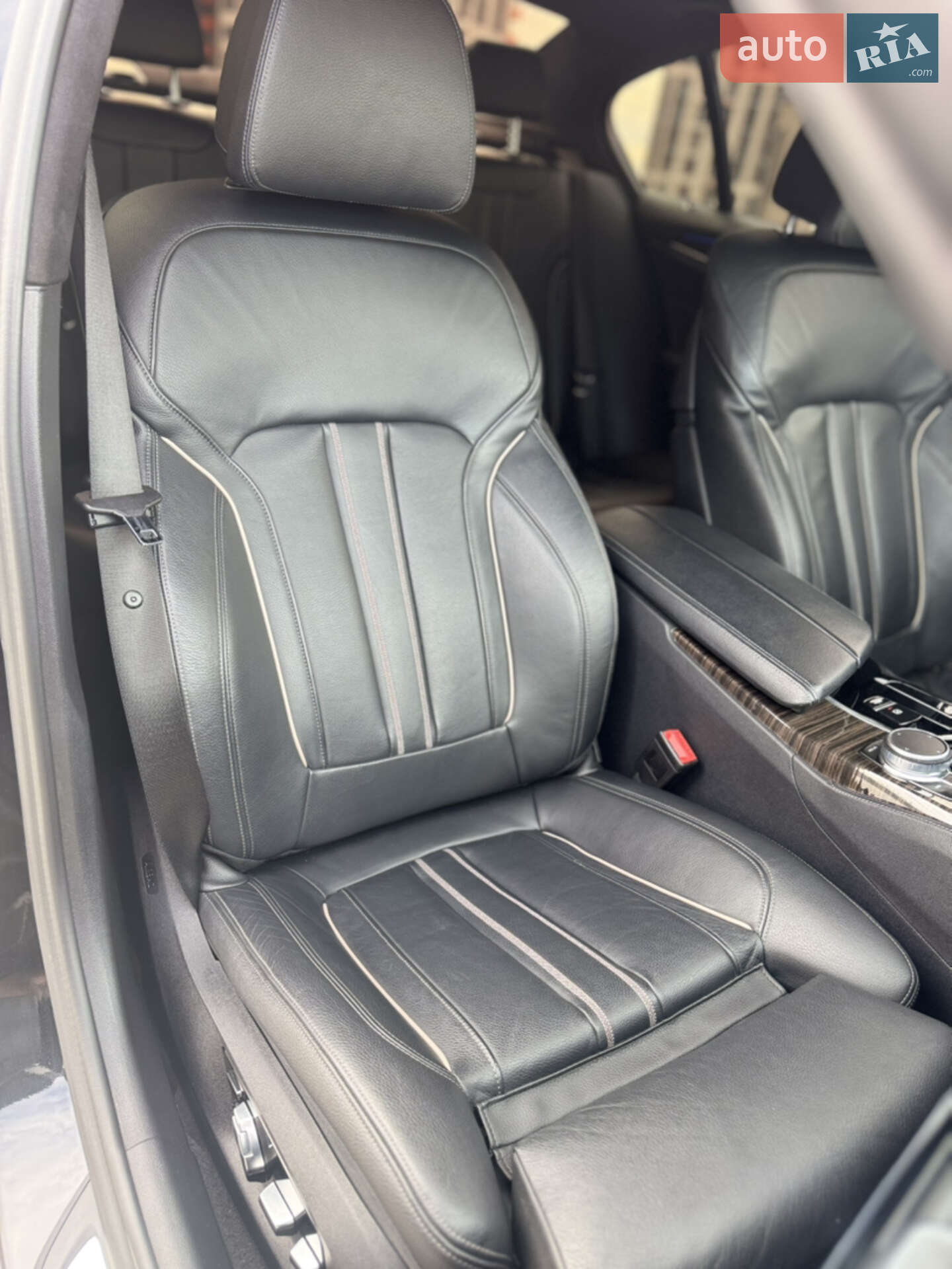 BMW 5 Series 2021 VIN WBA13BK0XMCG90283 фото оголошення 28 з 54