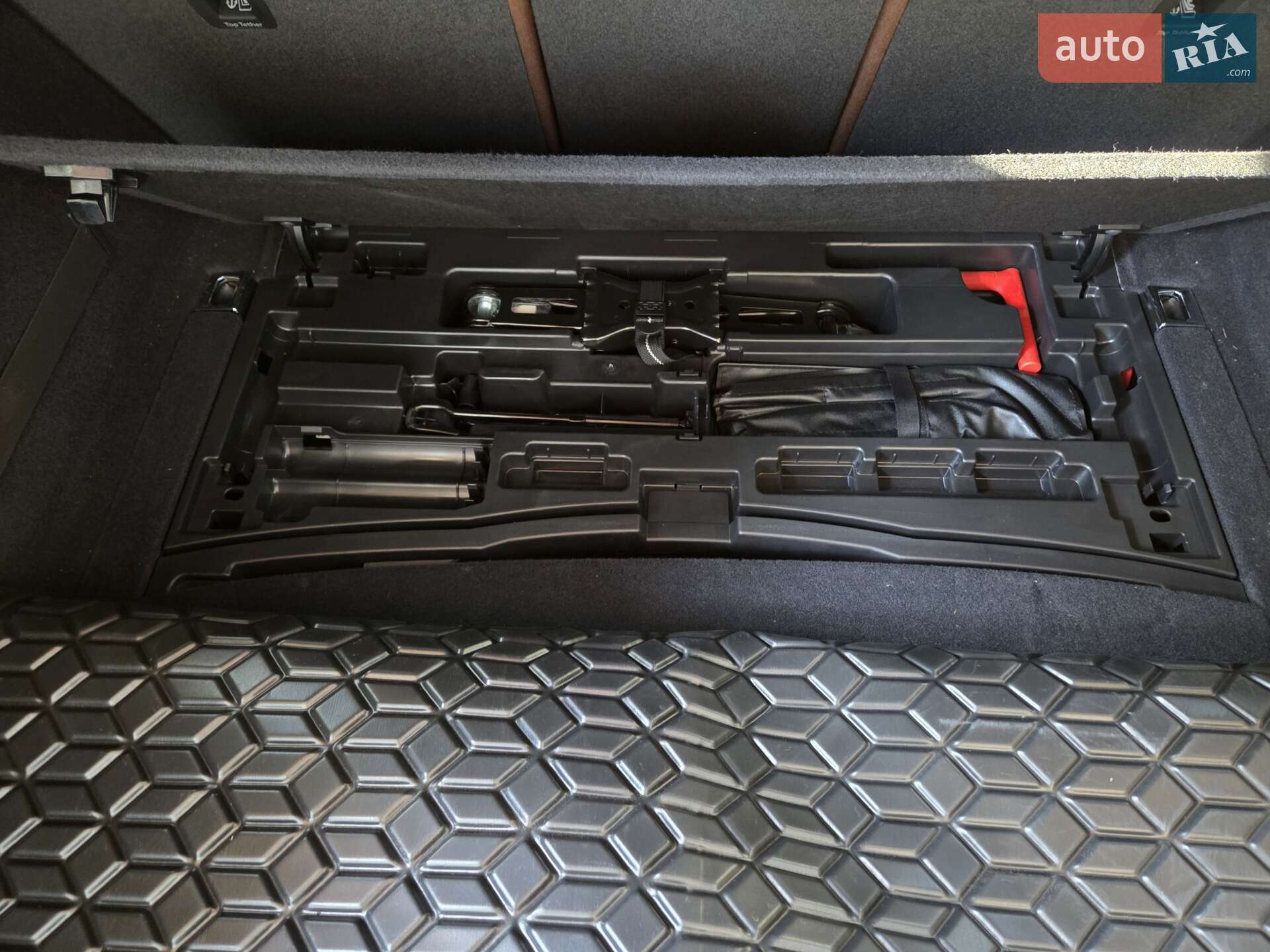 Audi A4 Allroad 2020 VIN WA18AAF45MA014129 фото оголошення 32 з 43