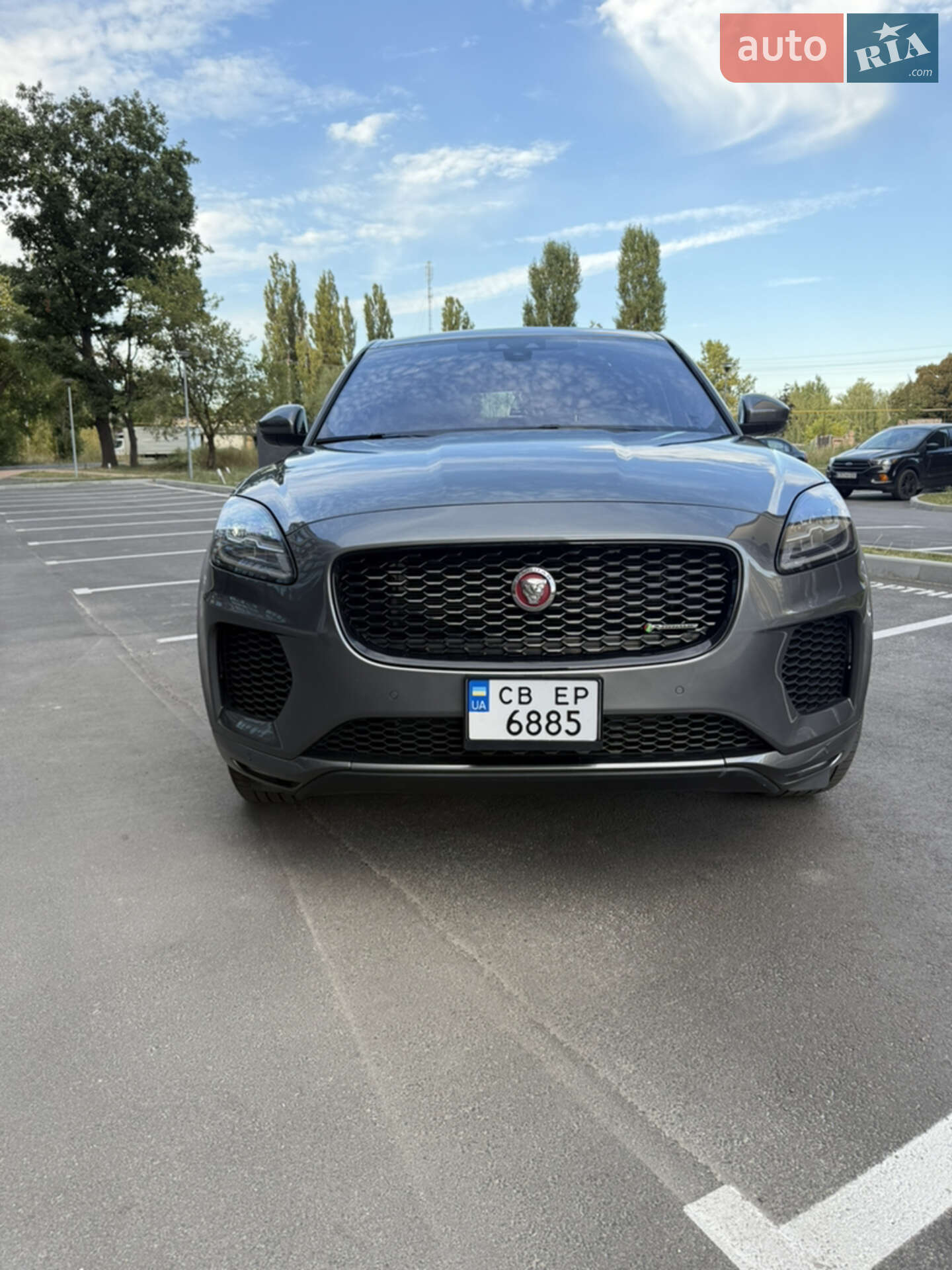 Jaguar E-Pace 2019 VIN SADF12FX2L1Z79000 фото оголошення 3 з 32