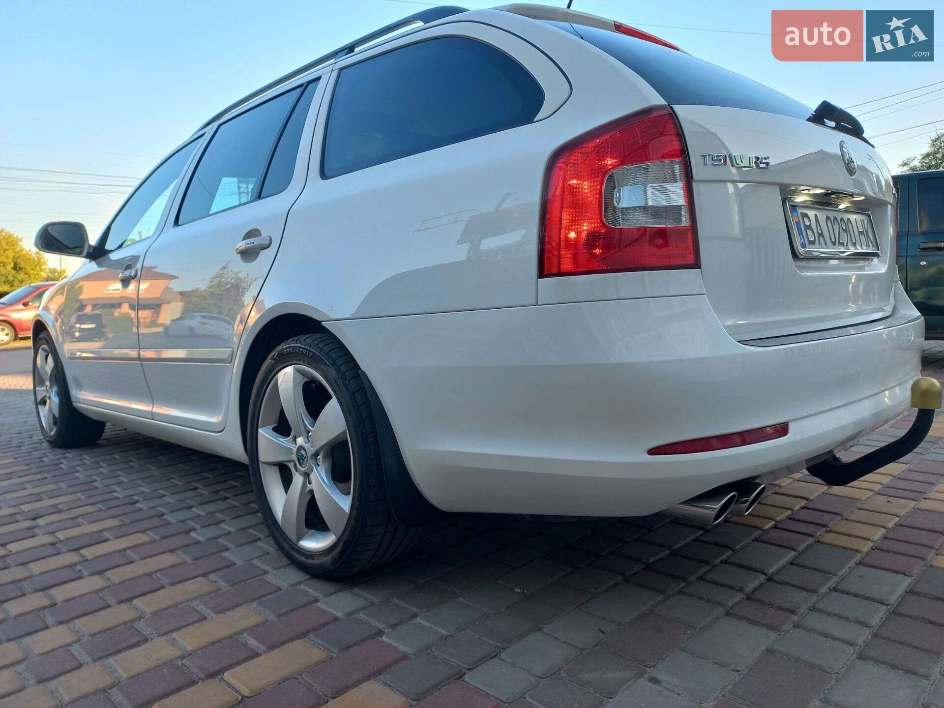 Skoda Octavia 2010 VIN TMBGK61Z8B2058678 фото оголошення 8 з 42