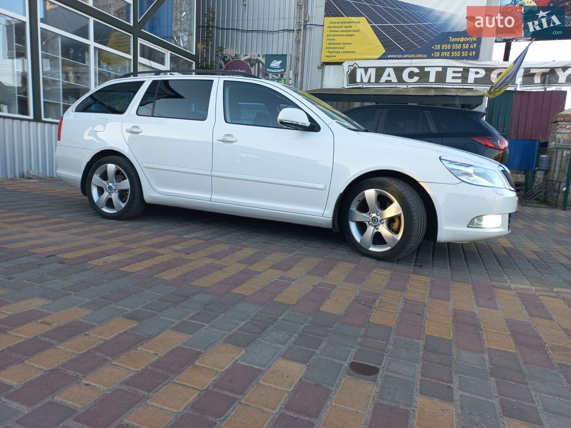 Skoda Octavia 2010 VIN TMBGK61Z8B2058678 фото оголошення 12 з 42