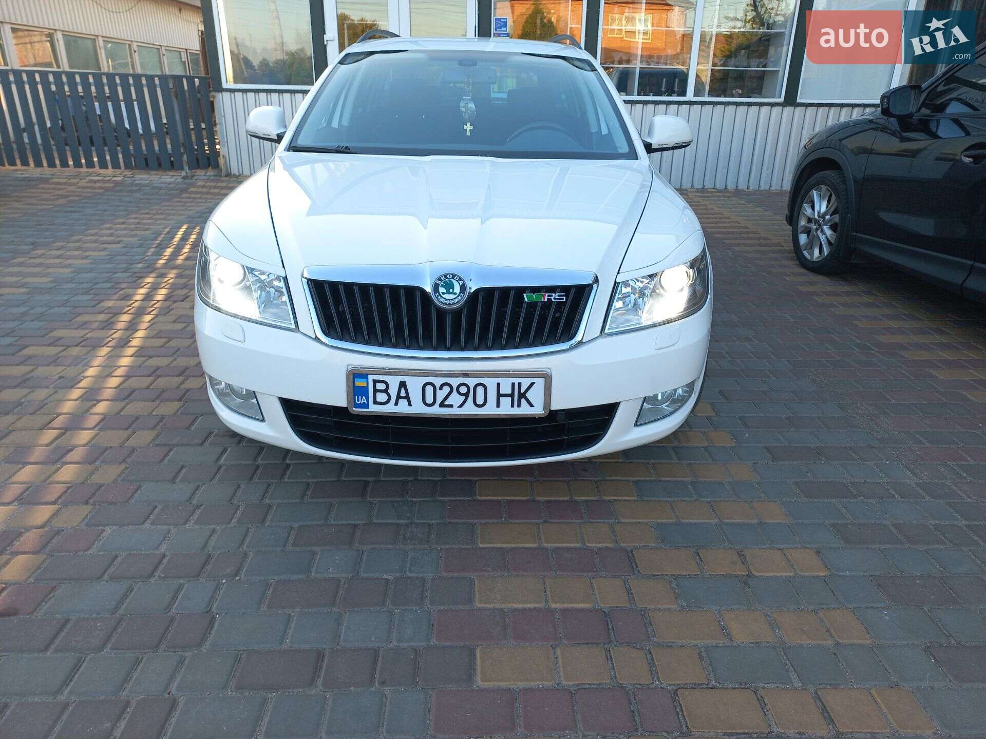 Skoda Octavia 2010 VIN TMBGK61Z8B2058678 фото оголошення 10 з 42