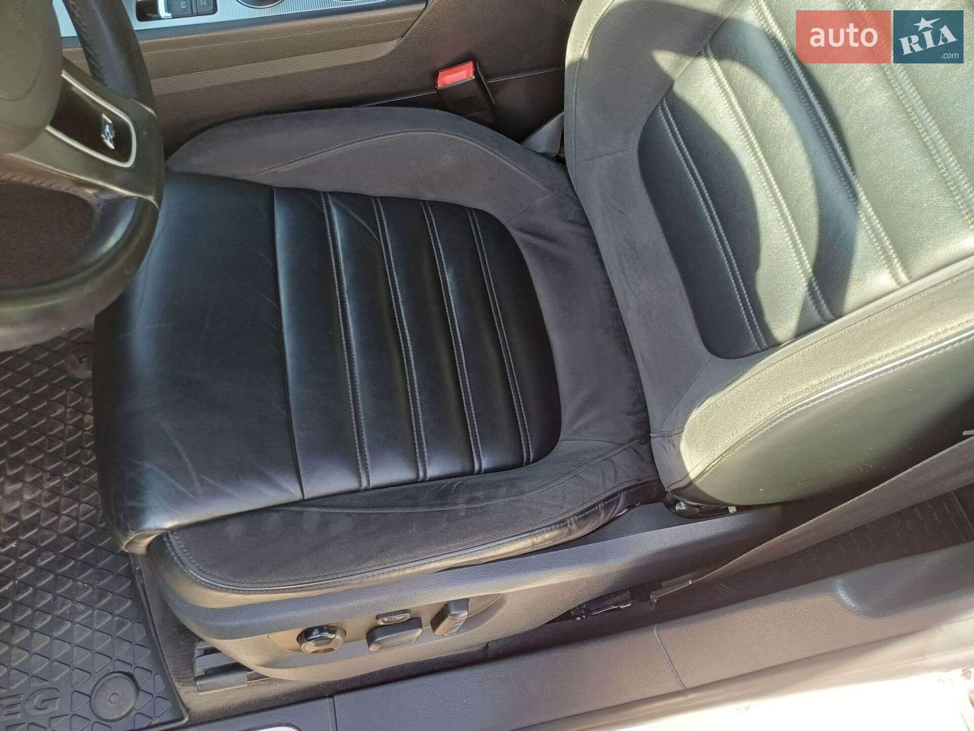 Volkswagen Touareg 2015 VIN WVGZZZ7PZFD018275 фото оголошення 39 з 40