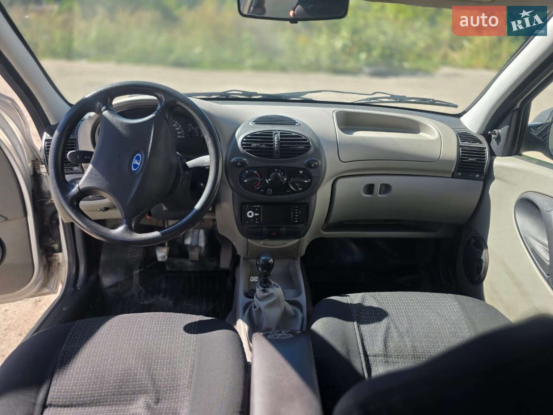 ВАЗ / Lada 1117 Калина 2011 VIN XTA111740C0169140 фото оголошення 17 з 18
