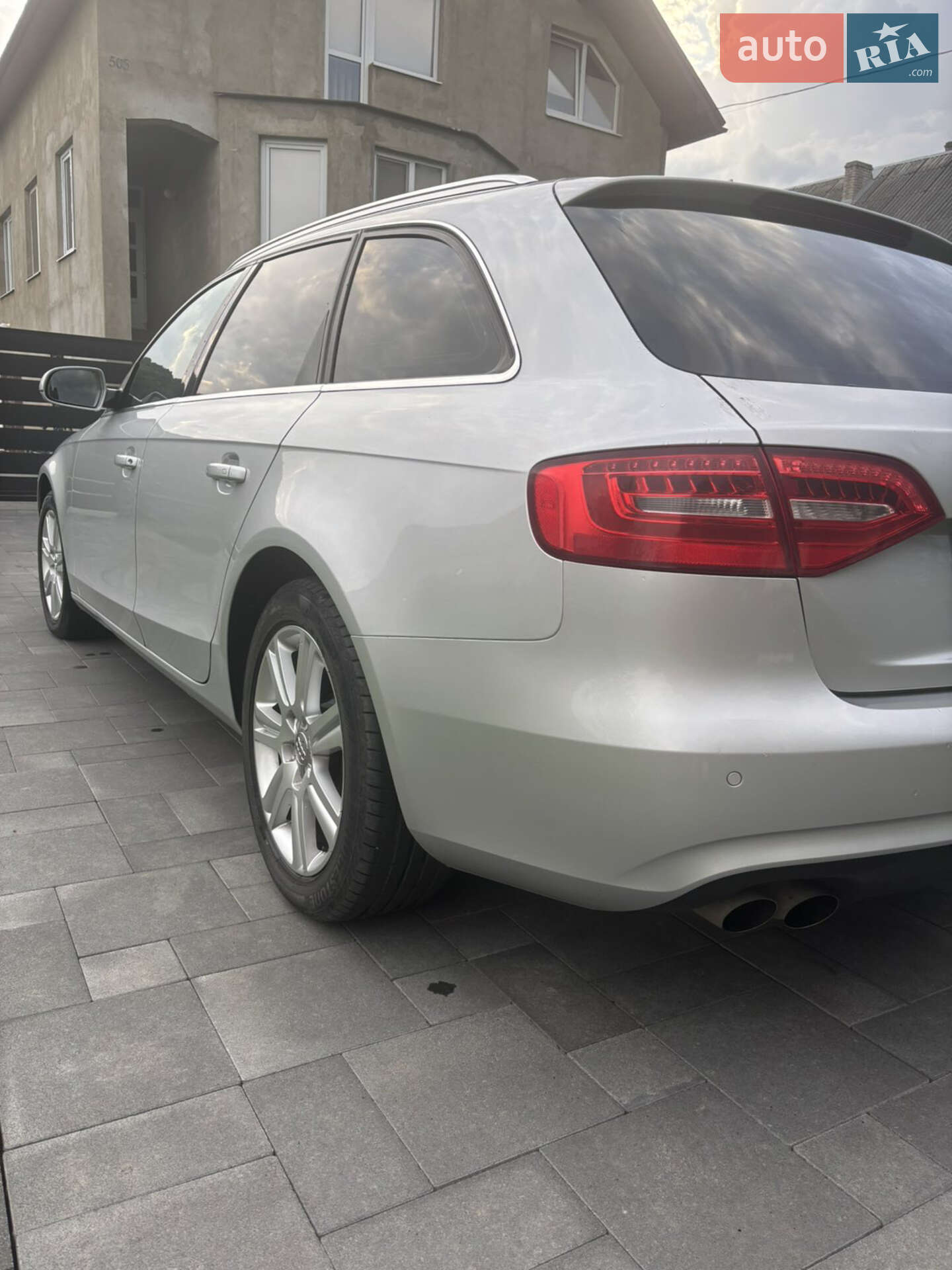 Audi A4 2012 VIN WAUZZZ8K4DA077121 фото оголошення 2 з 6