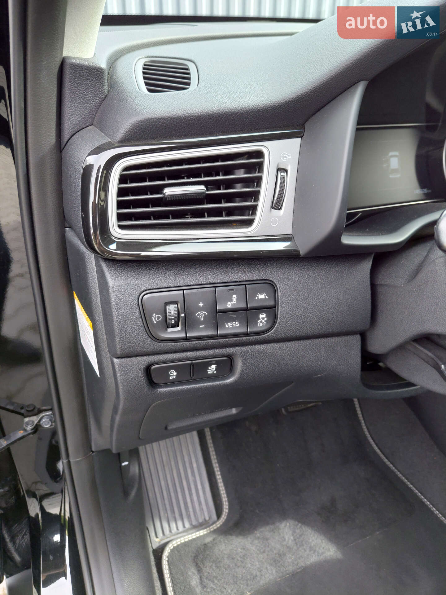 Kia Niro 2019 VIN KNACC81GFK5008740 фото оголошення 9 з 27