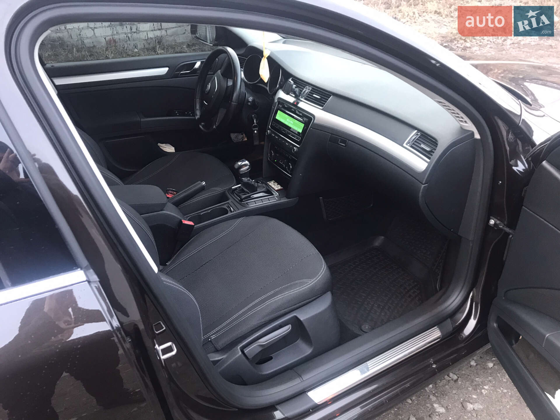 Skoda Superb 2012 VIN Y6UAB43T4CB301150 фото оголошення 6 з 24