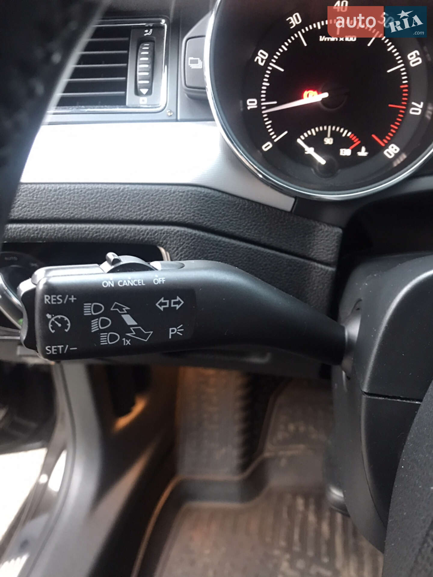 Skoda Superb 2012 VIN Y6UAB43T4CB301150 фото оголошення 10 з 24
