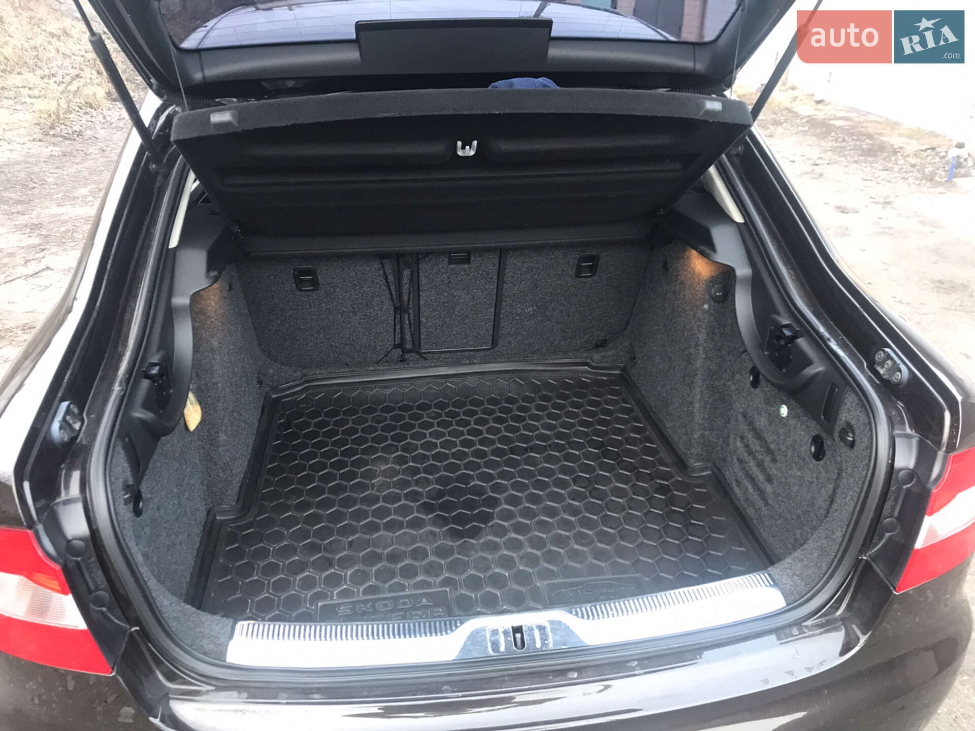 Skoda Superb 2012 VIN Y6UAB43T4CB301150 фото оголошення 18 з 24