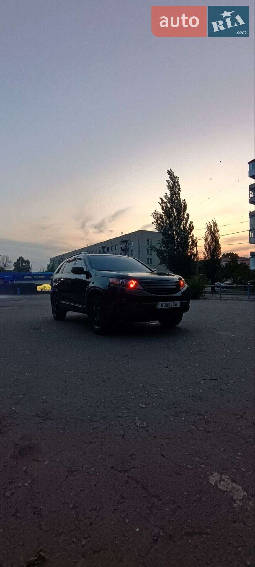Kia Sorento 2010 VIN KNAKU814CA5049055 фото оголошення 5 з 12