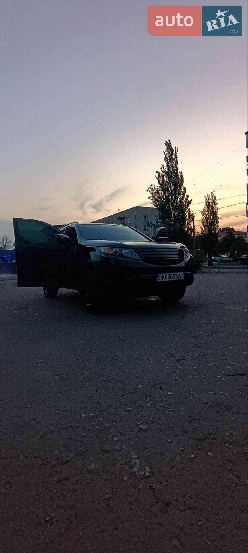 Kia Sorento 2010 VIN KNAKU814CA5049055 фото оголошення 8 з 12