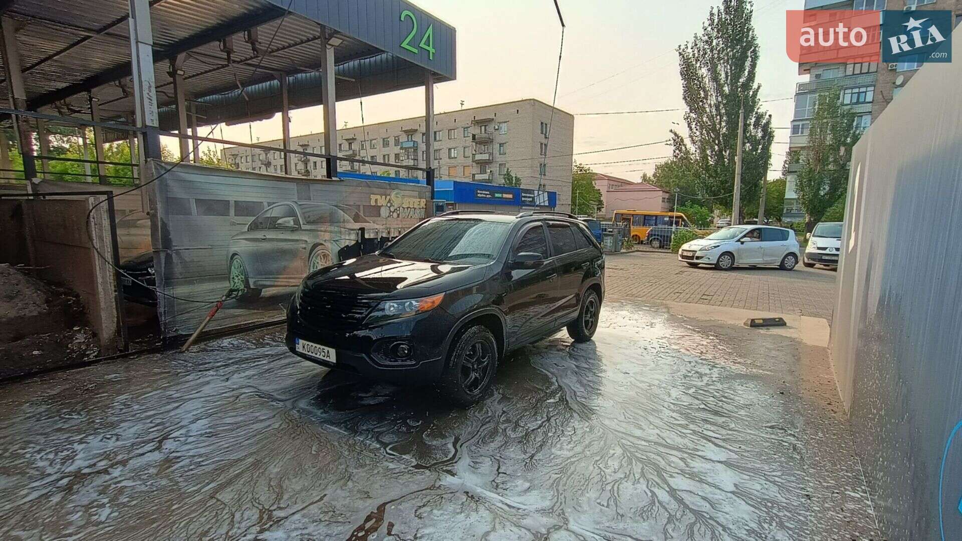 Kia Sorento 2010 VIN KNAKU814CA5049055 фото оголошення 10 з 12