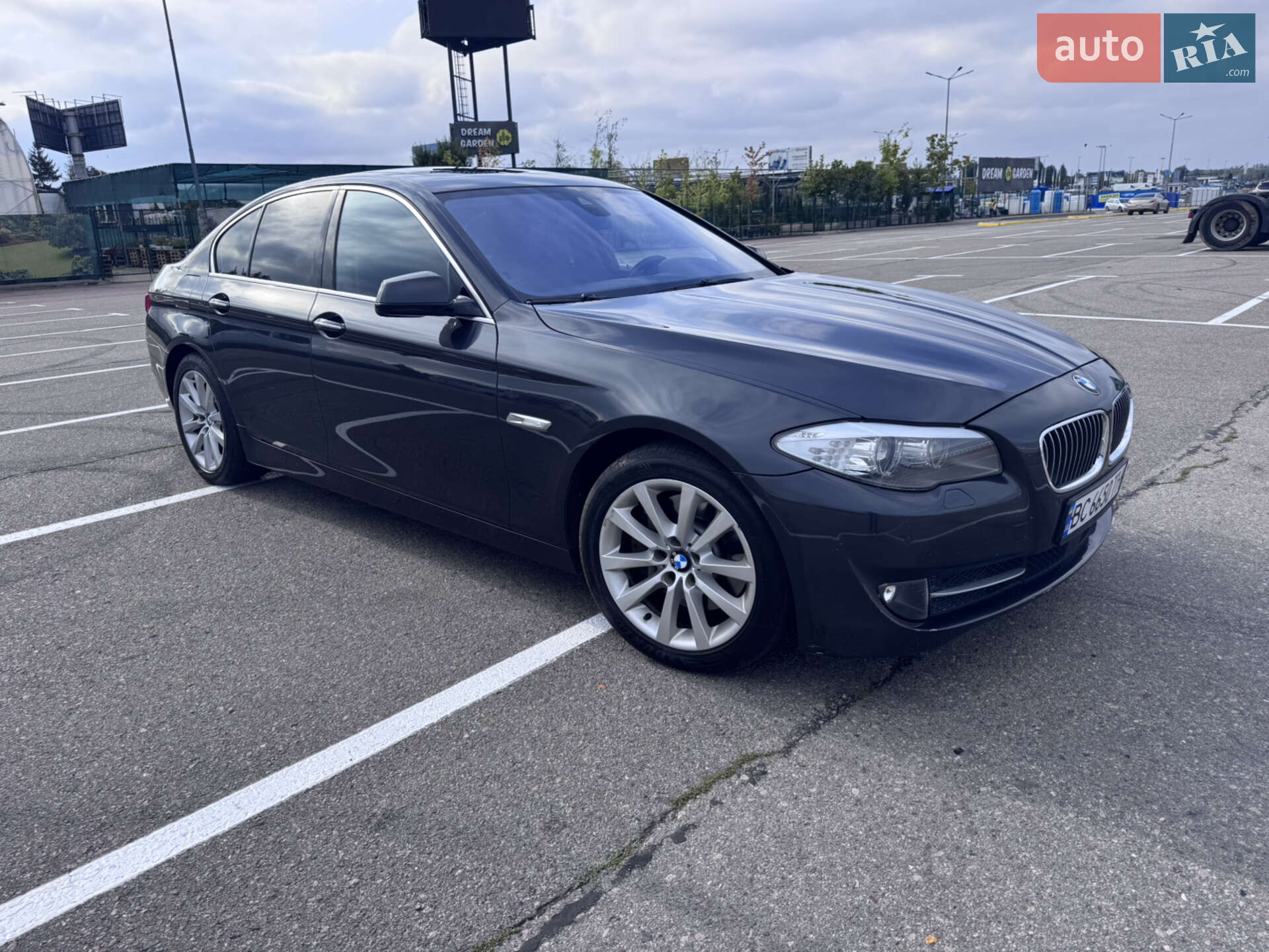 BMW 5 Series 2013 VIN WBAXA31010DW63854 фото оголошення 6 з 25