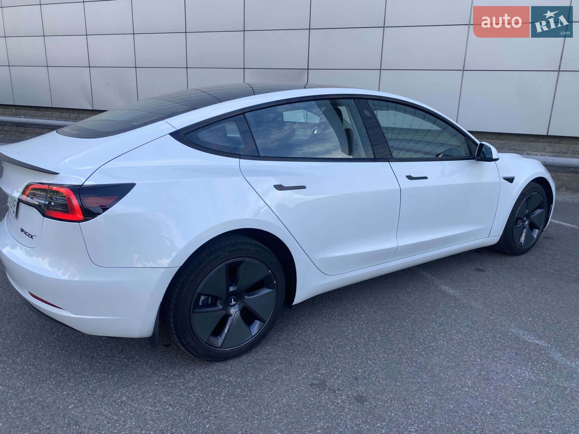 Tesla Model 3 2023 VIN 5YJ3E1EA9PF485885 фото оголошення 6 з 15