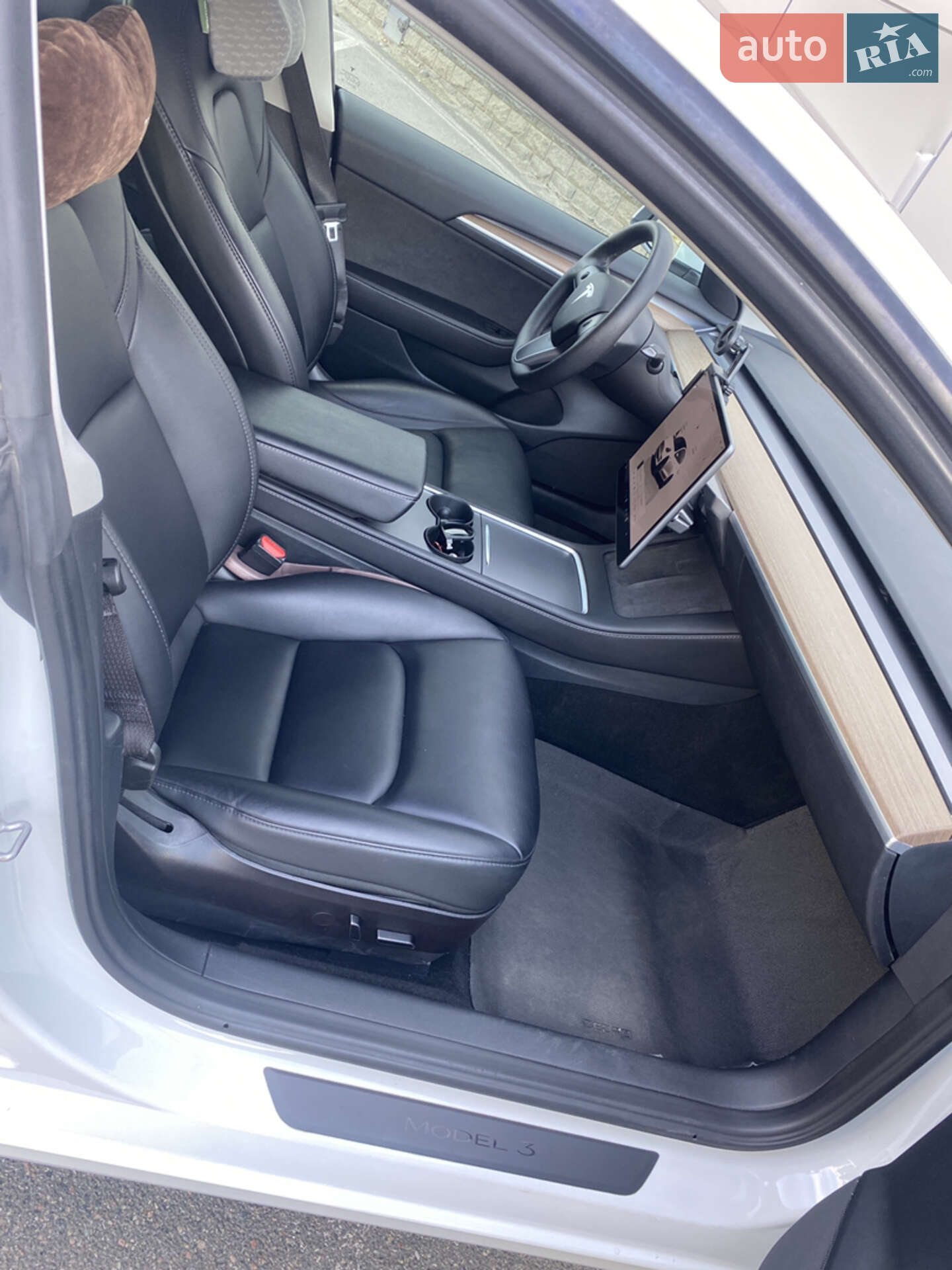 Tesla Model 3 2023 VIN 5YJ3E1EA9PF485885 фото оголошення 12 з 15
