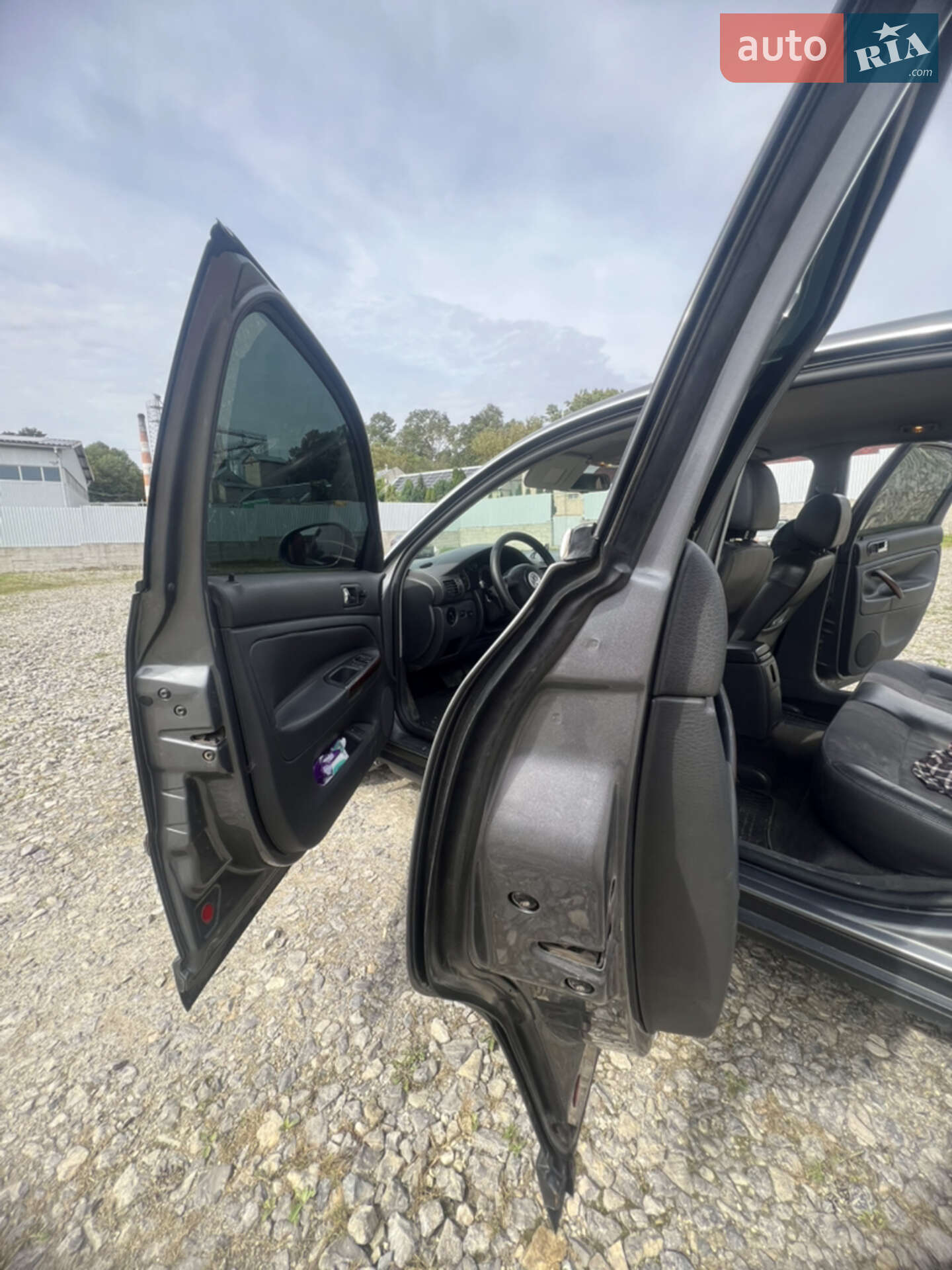 Volkswagen Passat 2004 VIN WVWZZZ3BZ5Z000366 фото оголошення 11 з 14
