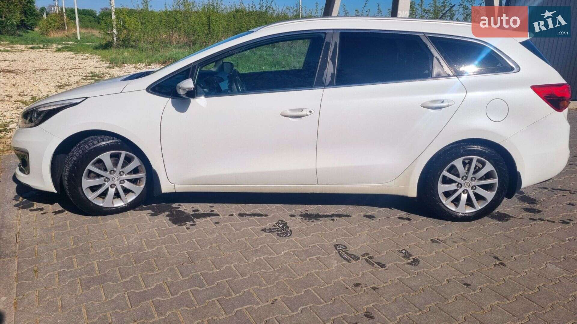 Kia Ceed 2016 VIN U5YHN816GGL201994 фото оголошення 5 з 22