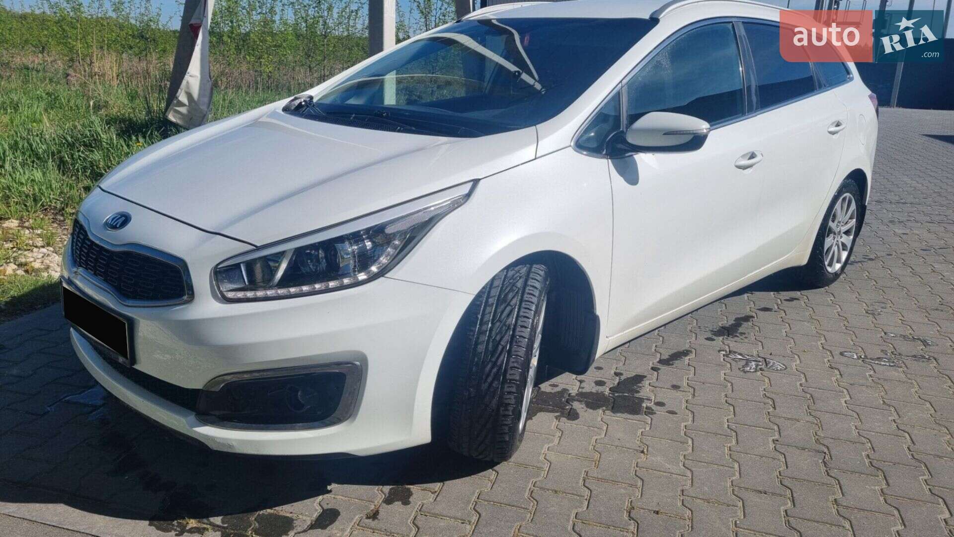 Kia Ceed 2016 VIN U5YHN816GGL201994 фото оголошення 8 з 22