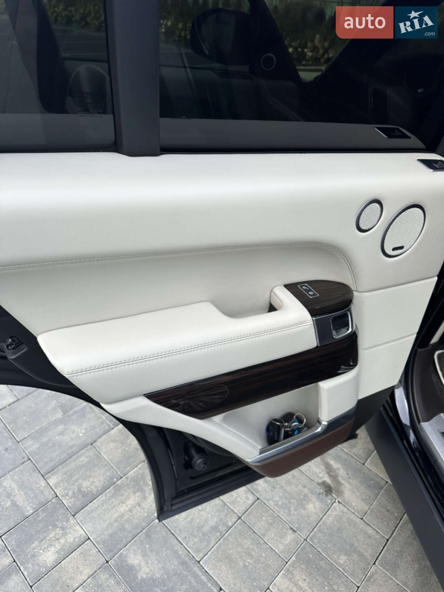 Land Rover Range Rover 2015 VIN SALGA2JF7GA273430 фото оголошення 27 з 48
