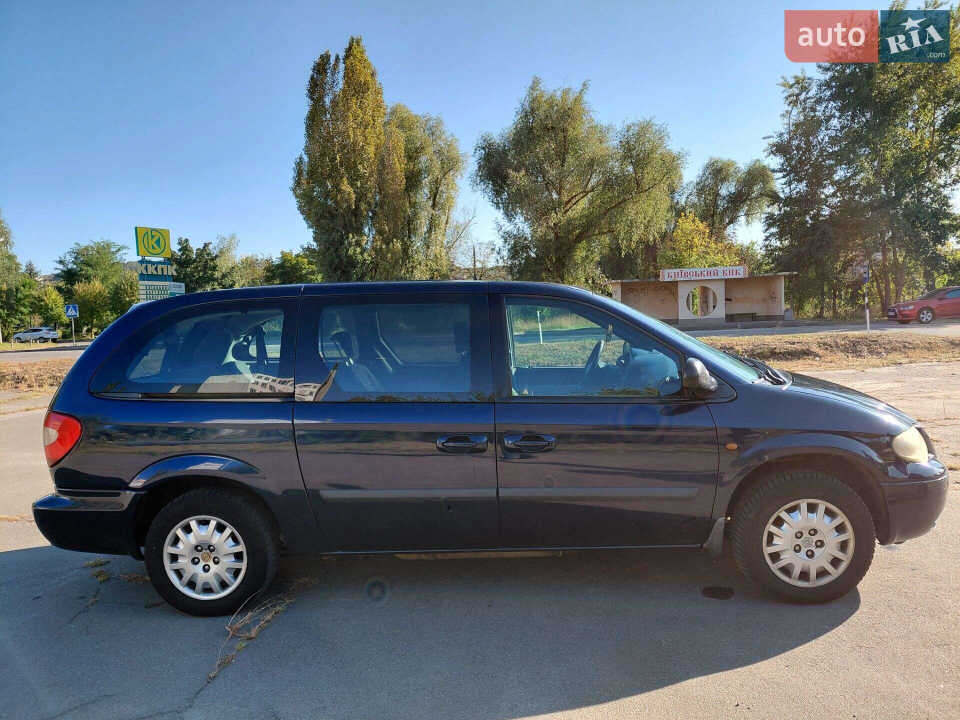 Chrysler Grand Voyager 2005 VIN 1A8GYB5536Y112687 фото оголошення 5 з 17