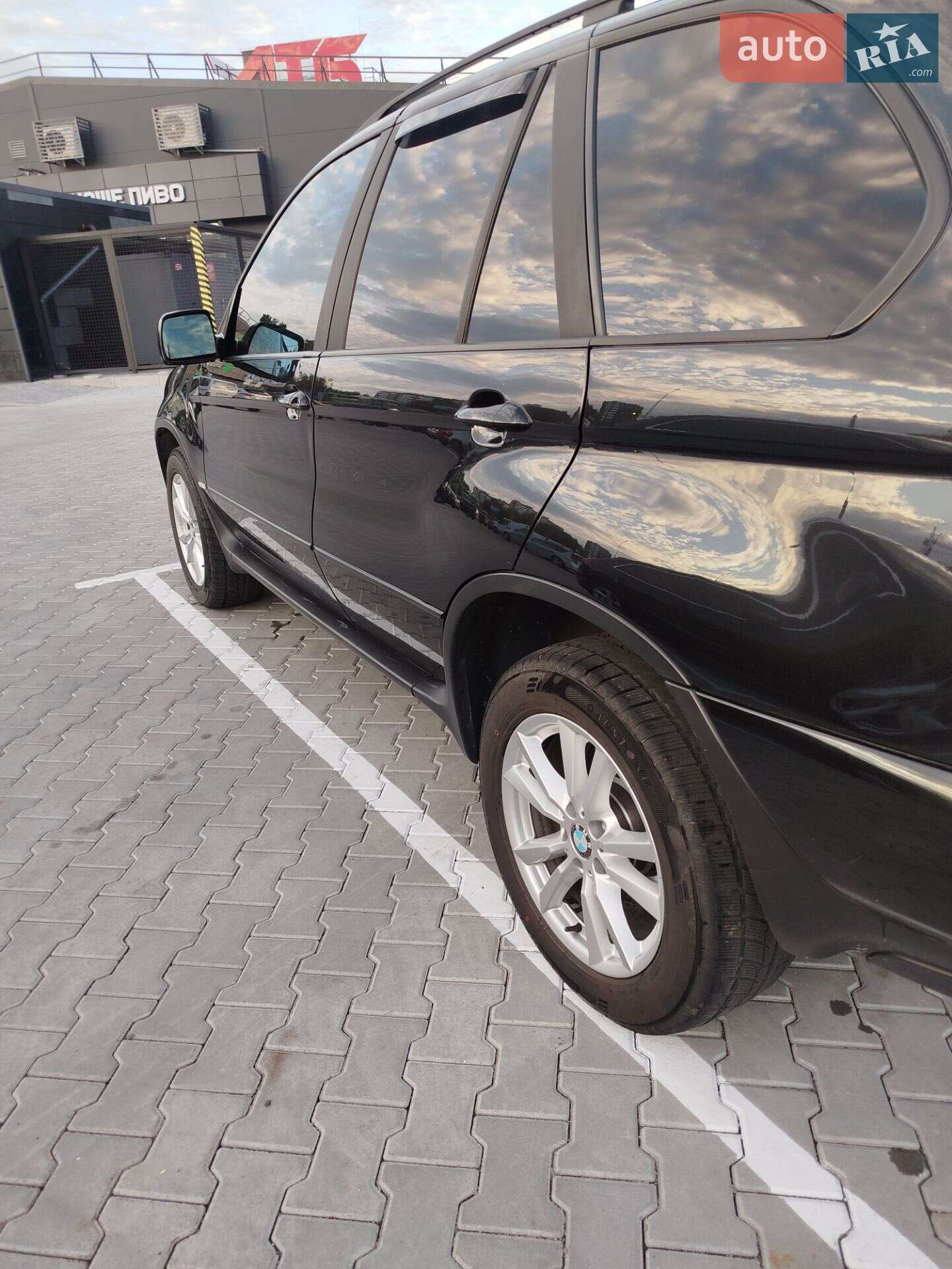 BMW X5 2004 VIN WBAFB71050LV52441 фото оголошення 5 з 23
