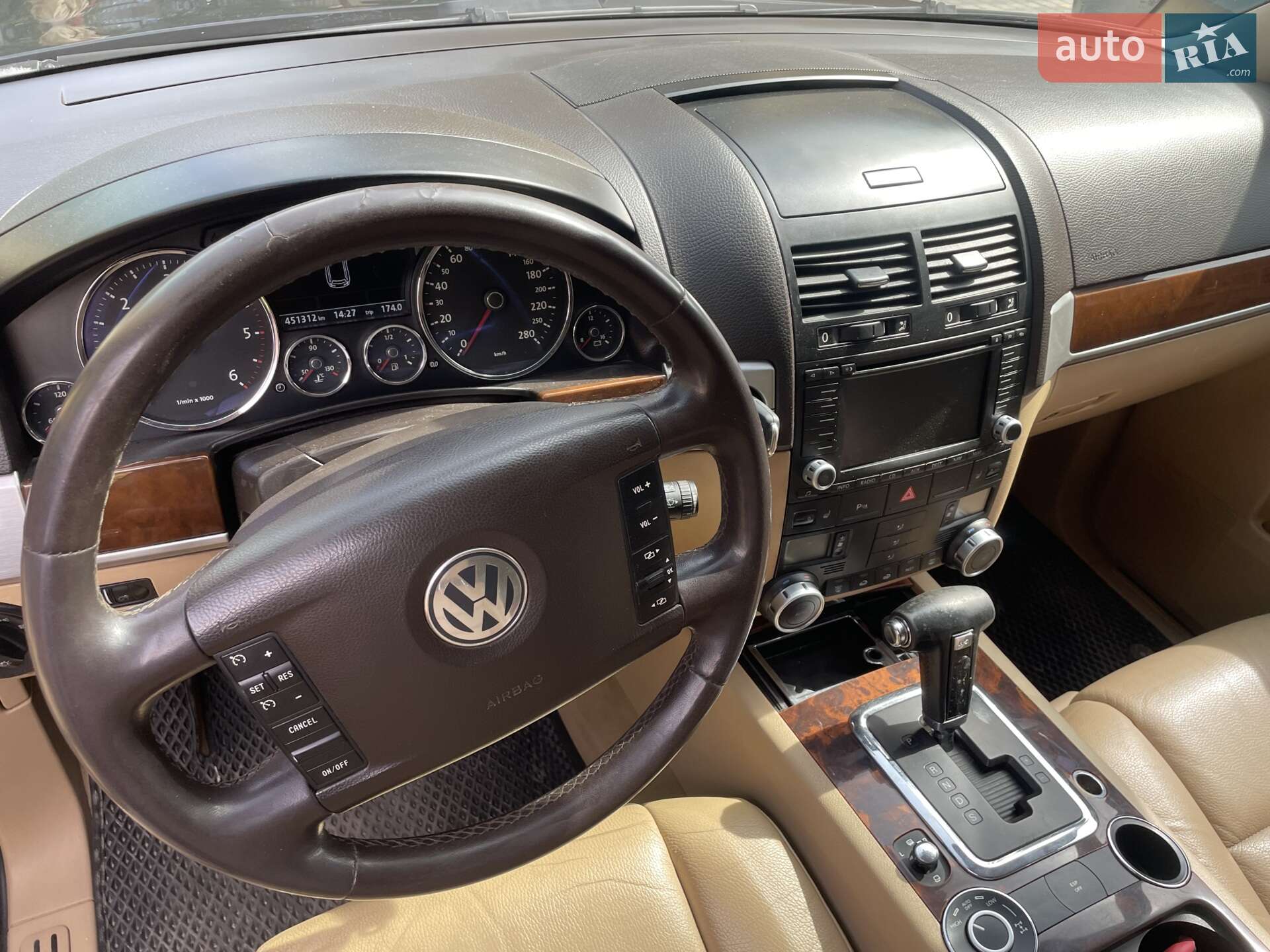 Volkswagen Touareg 2007 VIN WVGZZZ7LZ7D072710 фото оголошення 6 з 12