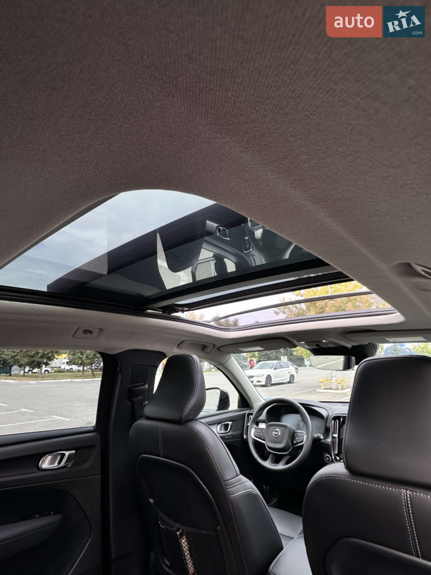 Volvo XC40 2021 VIN YV4162UK5M2570805 фото оголошення 13 з 29