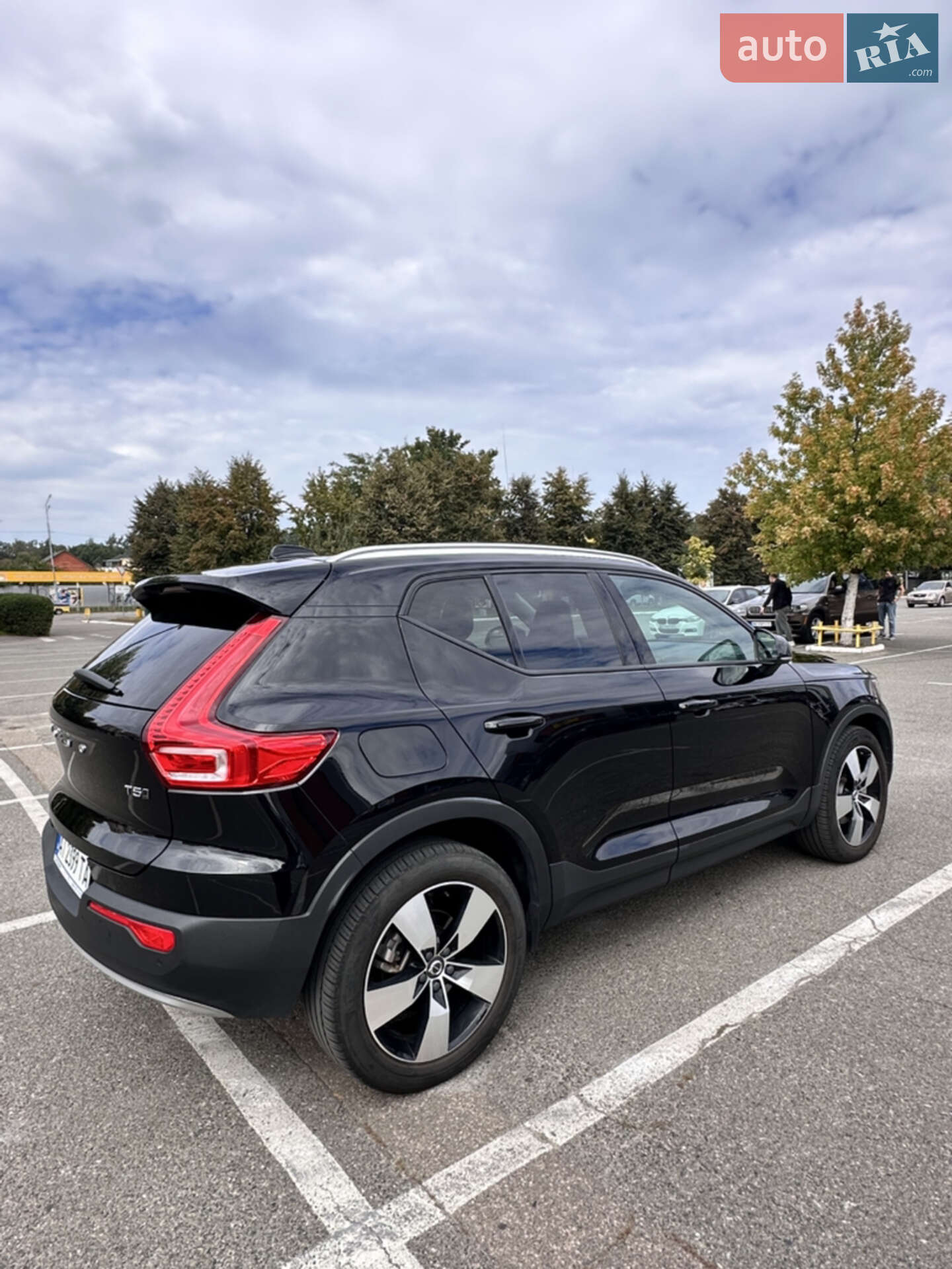 Volvo XC40 2021 VIN YV4162UK5M2570805 фото оголошення 15 з 29