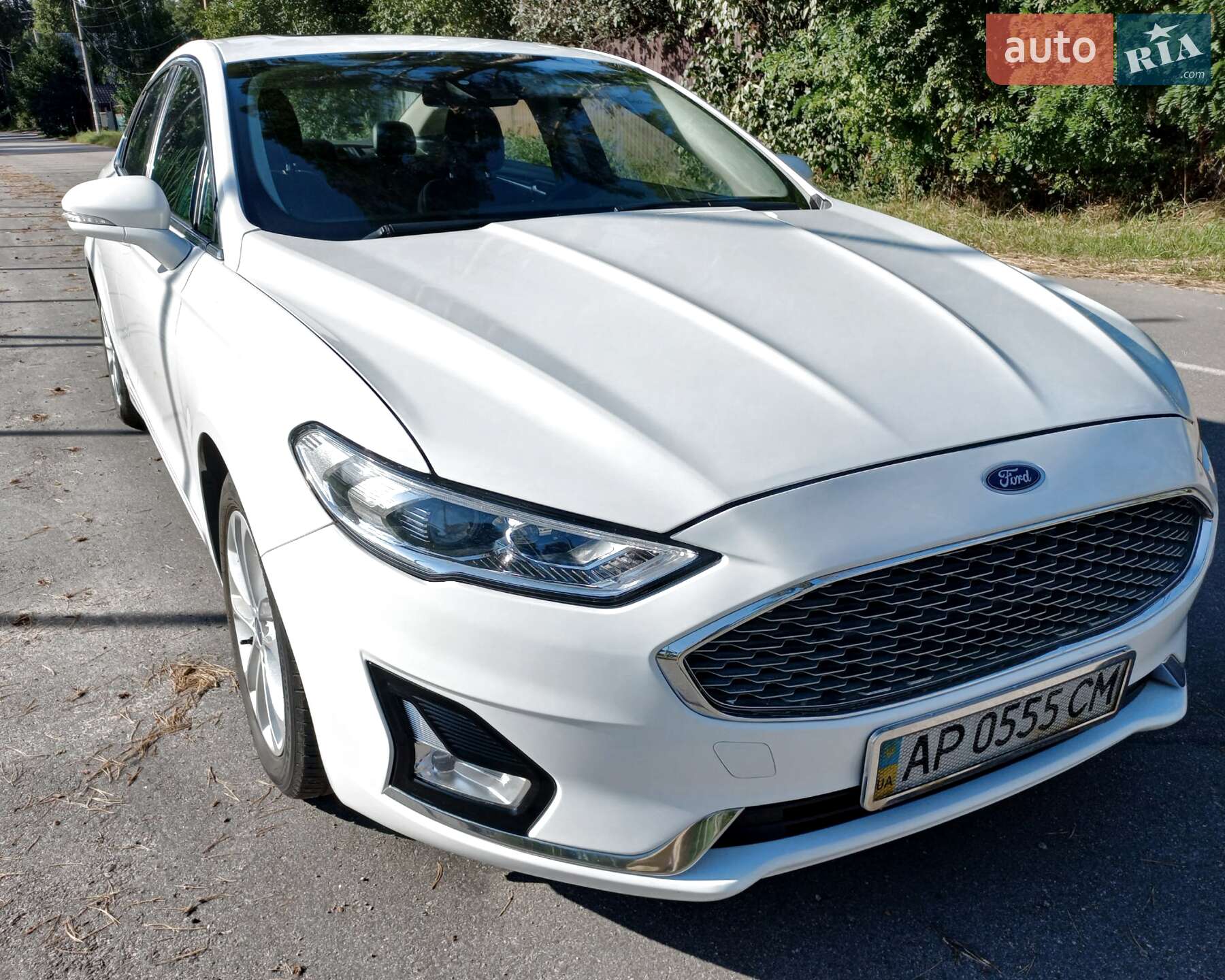 Ford Fusion 2019 VIN 3FA6P0SU0KR191949 фото оголошення 6 з 39