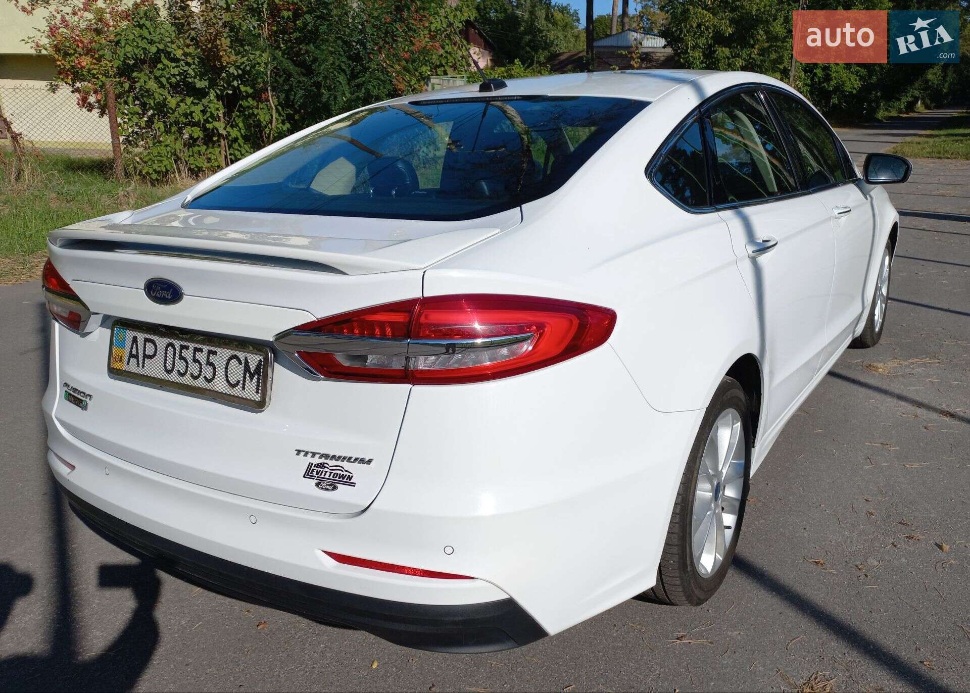 Ford Fusion 2019 VIN 3FA6P0SU0KR191949 фото оголошення 7 з 39