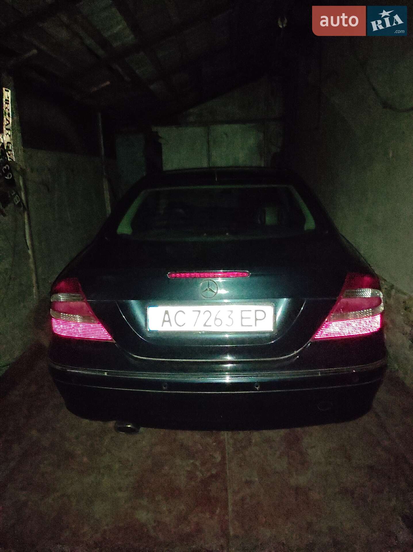 Mercedes-Benz CLK-Class 2003 VIN WDB2093421F089957 фото оголошення 2 з 31