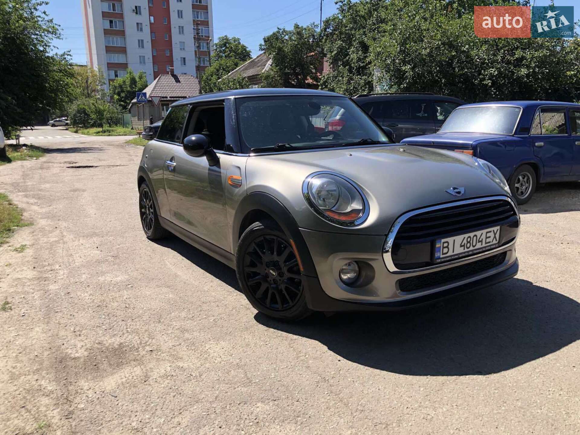 Mini Cooper 2017 VIN WMWXP5C32H2F61474 фото оголошення 3 з 12