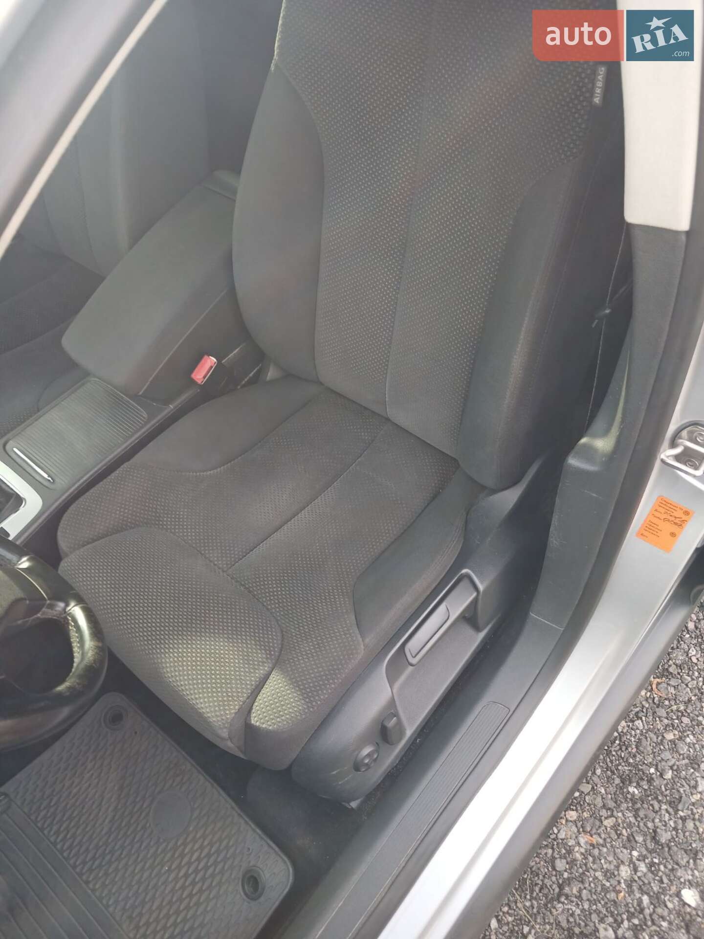 Volkswagen Passat 2008 VIN Y6UZZZ3CZ8Z002082 фото оголошення 11 з 22