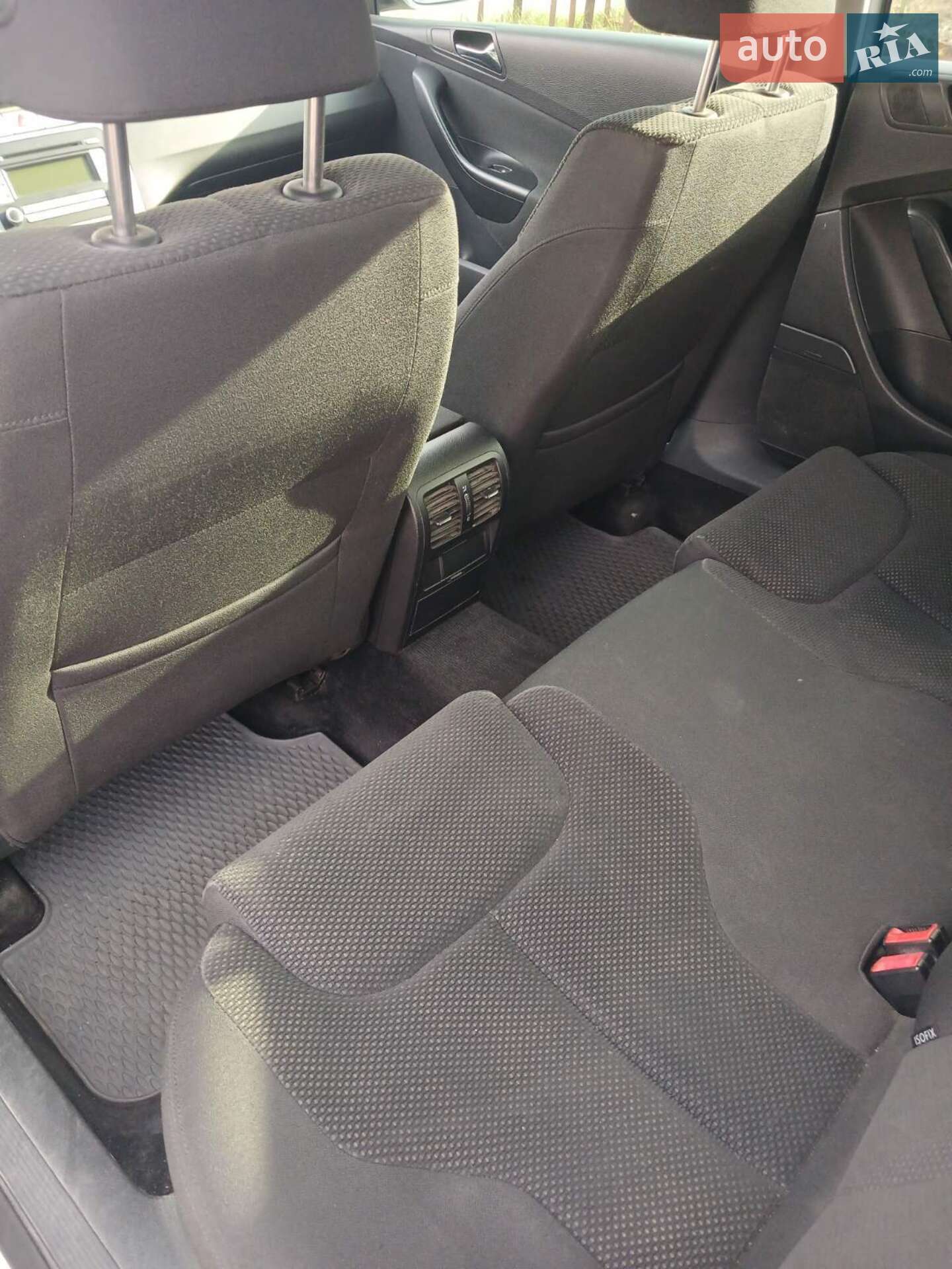 Volkswagen Passat 2008 VIN Y6UZZZ3CZ8Z002082 фото оголошення 12 з 22