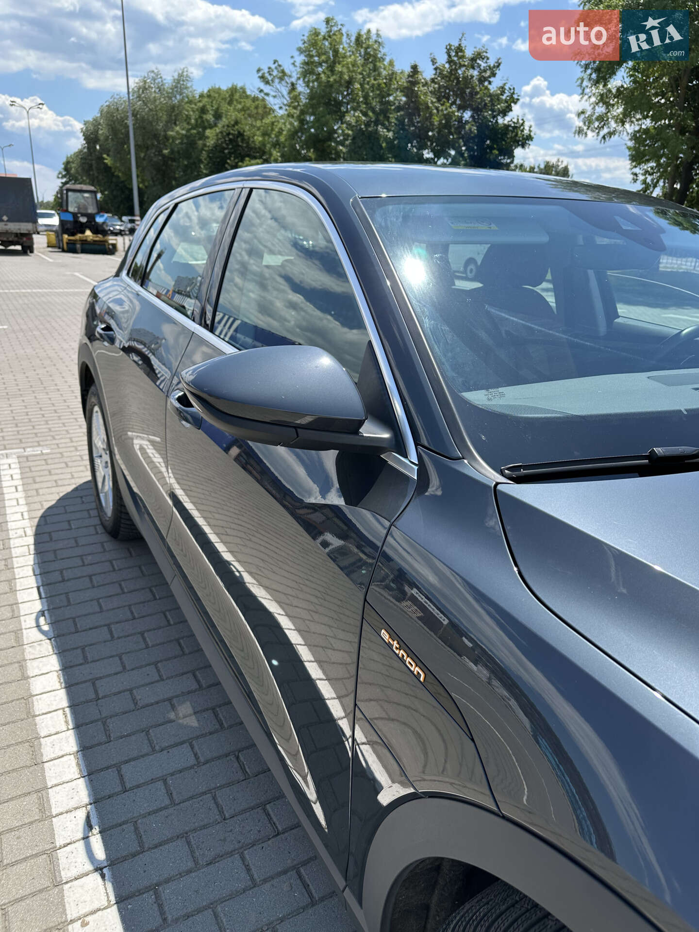 Audi e-tron 2021 VIN WAUZZZGE3MB035738 фото оголошення 6 з 33