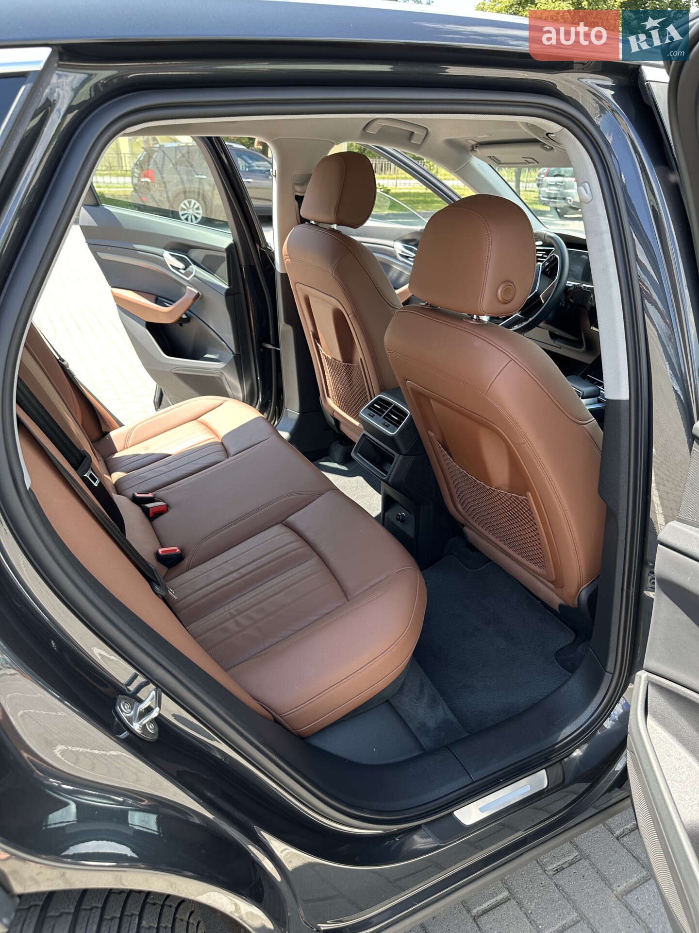Audi e-tron 2021 VIN WAUZZZGE3MB035738 фото оголошення 12 з 33