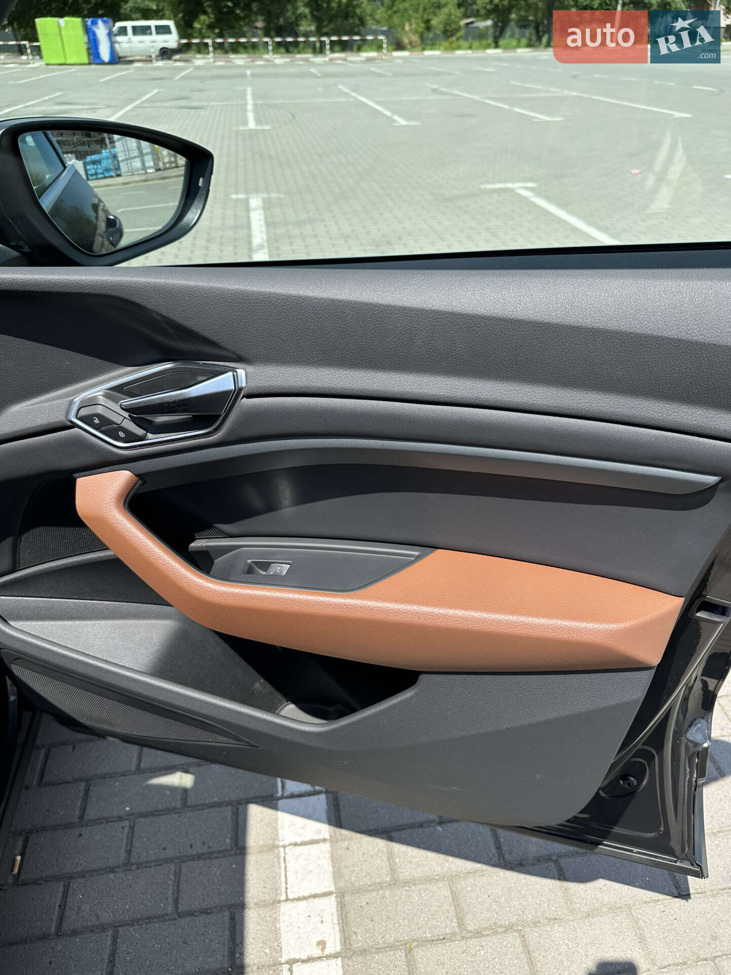 Audi e-tron 2021 VIN WAUZZZGE3MB035738 фото оголошення 21 з 33