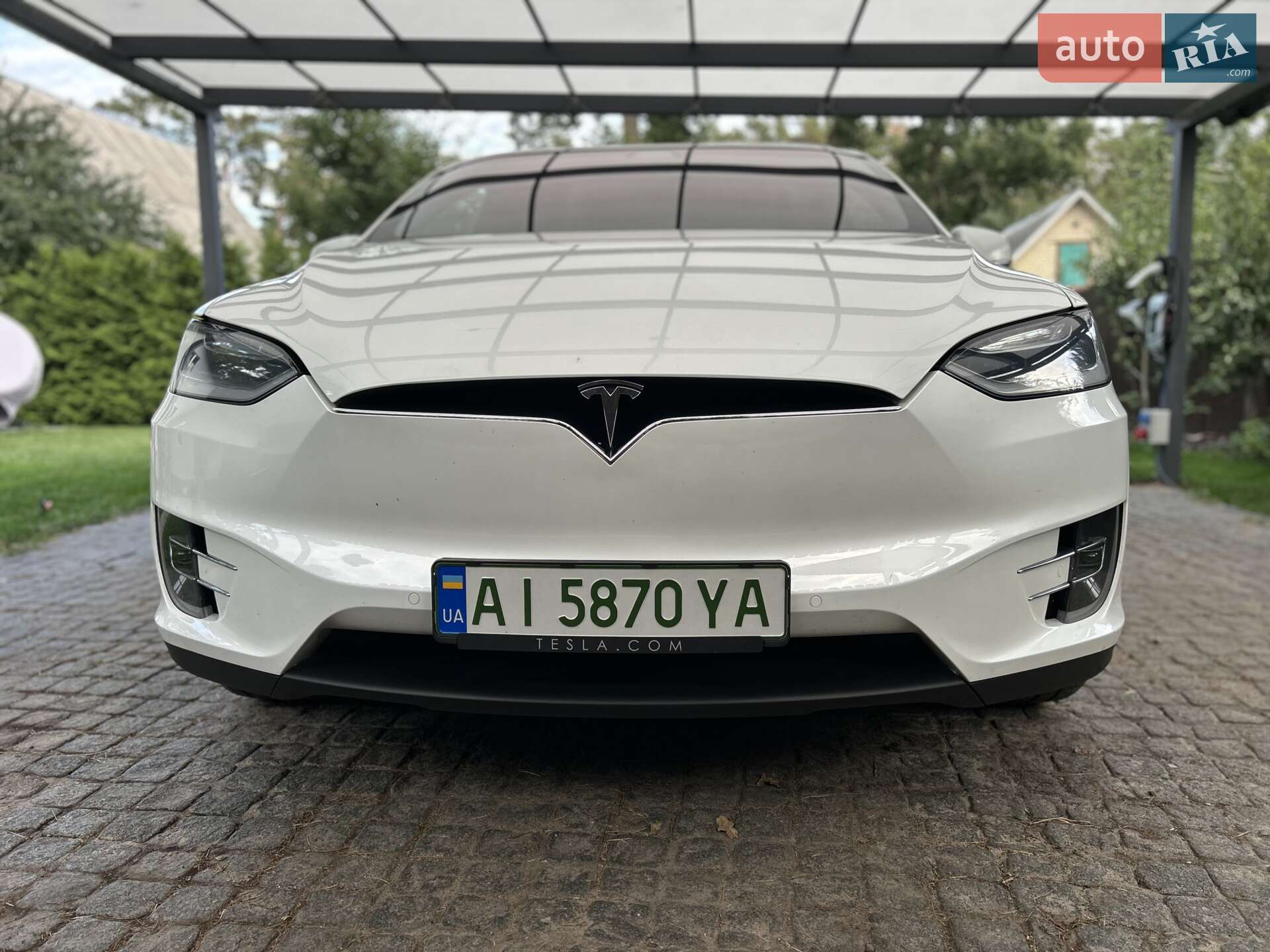 Tesla Model X 2017 VIN 5YJXCCE24HF059048 фото оголошення 4 з 21