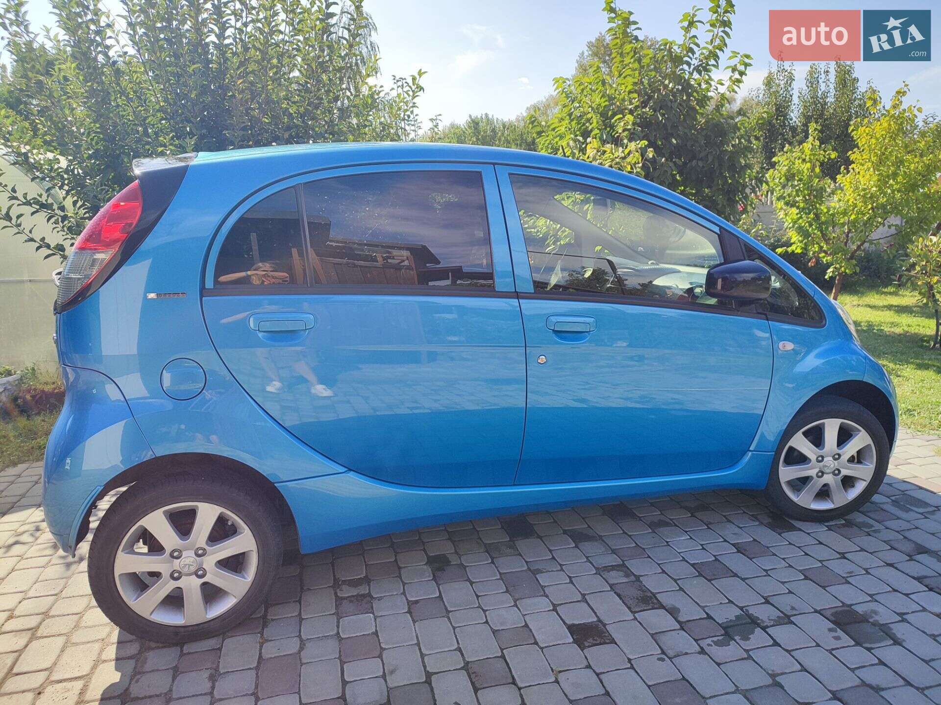 Peugeot iOn 2016 VIN VF31NZKYZFU802326 фото оголошення 3 з 15