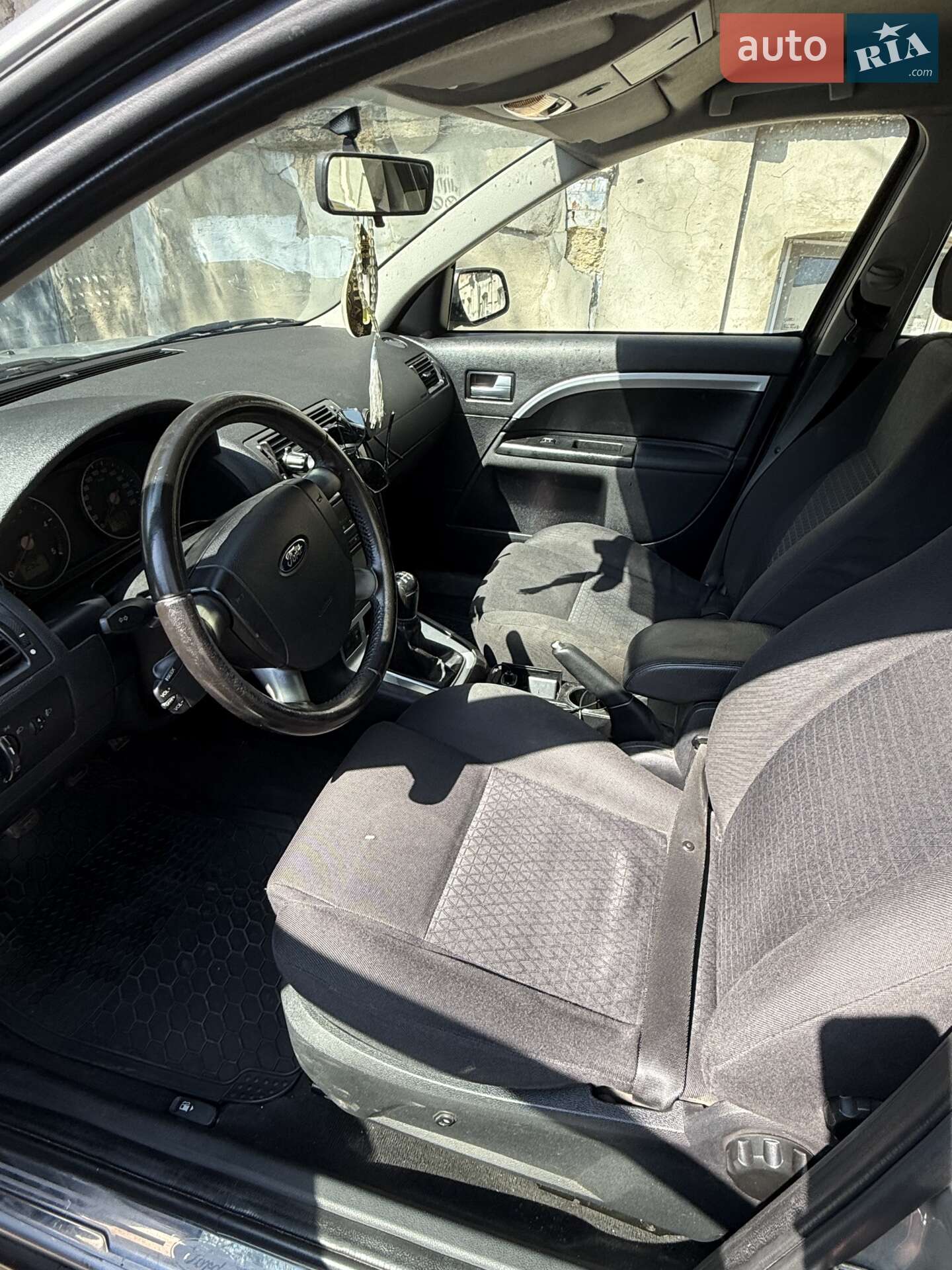 Ford Mondeo 2004 VIN WF0WXXGBBW4L50834 фото оголошення 6 з 7